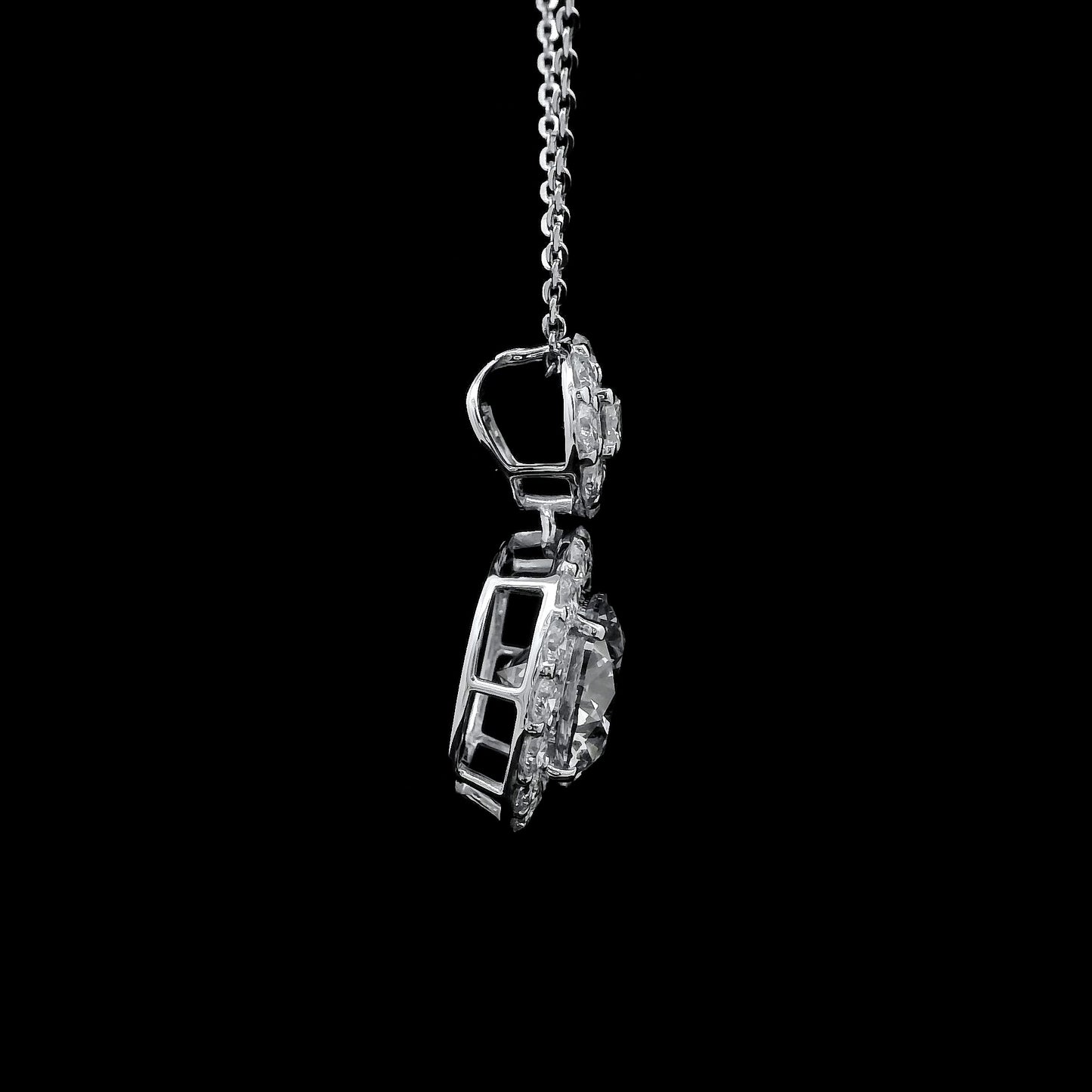 2.50 Carats Lab Grown Diamond 14K Gold Pendant