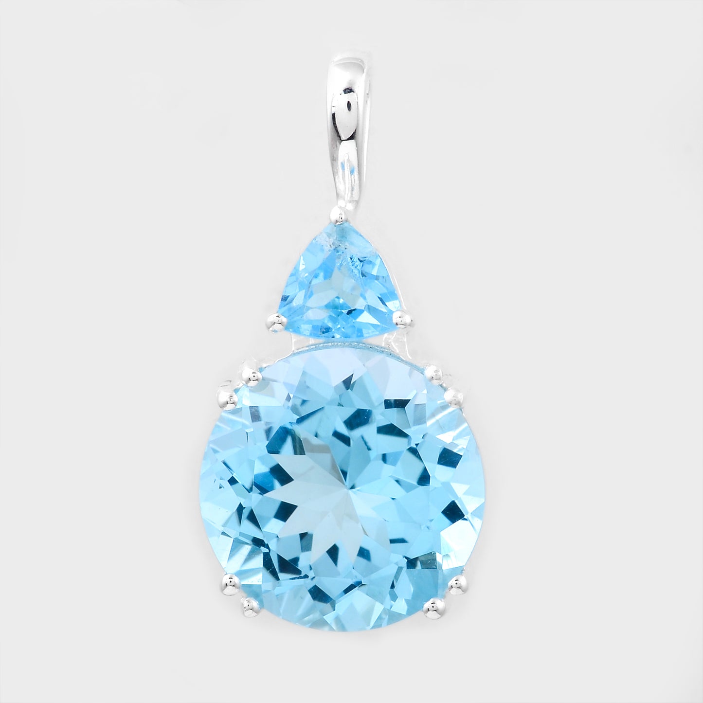 7.18 Ct Round Blue Topaz, Swiss Blue Topaz, Cubic Zirconia 925 Sterling Silver Pendant