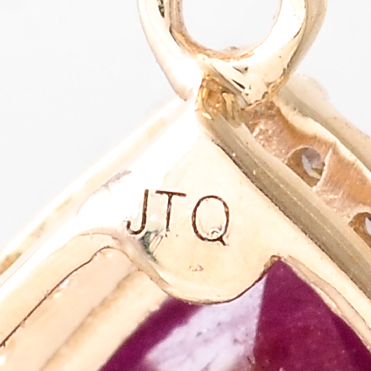 4.37 Ct Pear Mixed Cut Natural Corundum Ruby 14K Gold Pendant