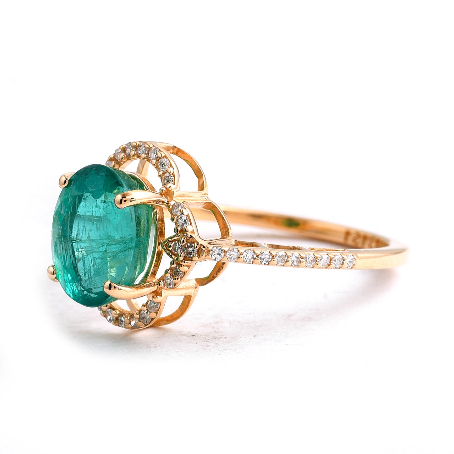 2.61 Ct Oval Mixed Cut Natural Emerald 14K Gold Ring
