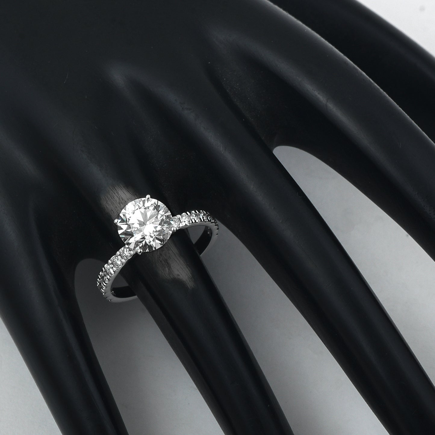 2.34 Carats Lab Grown Diamond 14K Gold Ring
