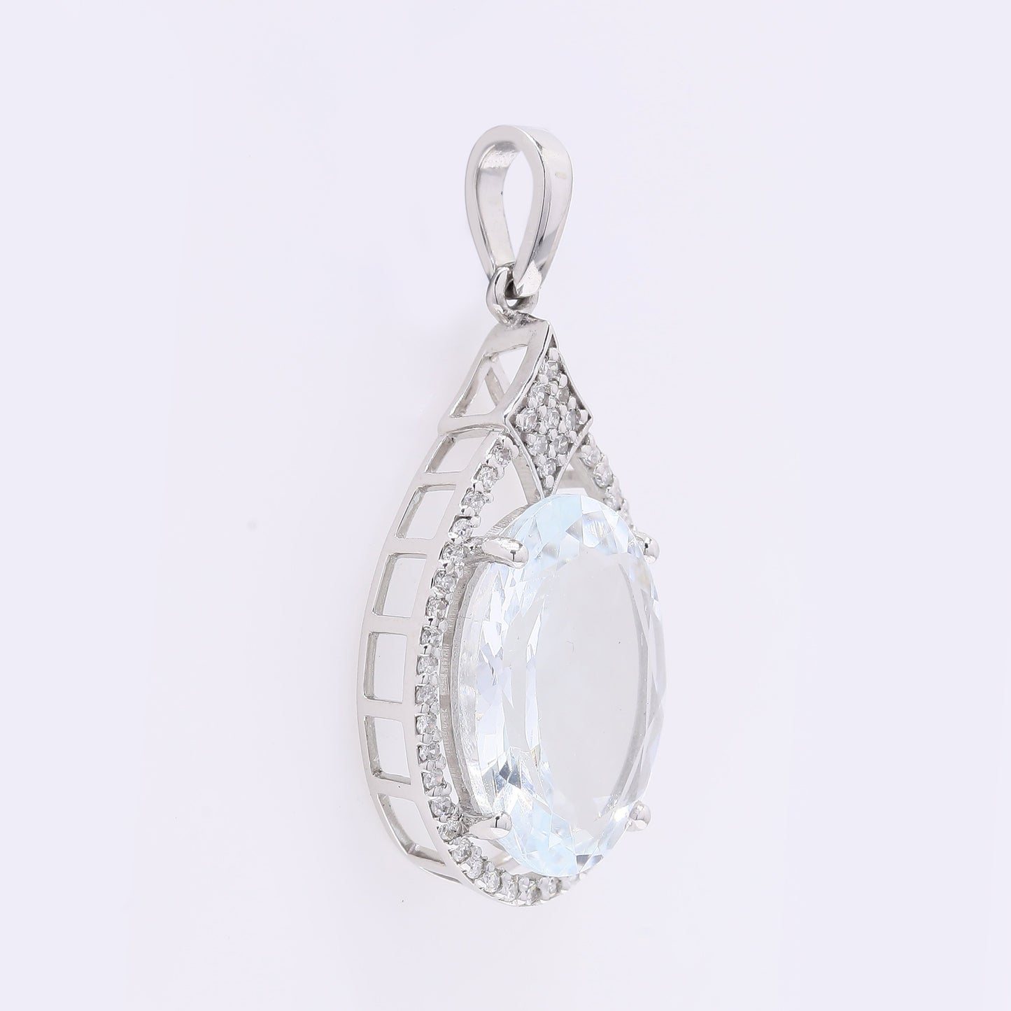 4.56 Ct Oval Mixed Cut Natural Aquamarine 950 Platinum Pendant