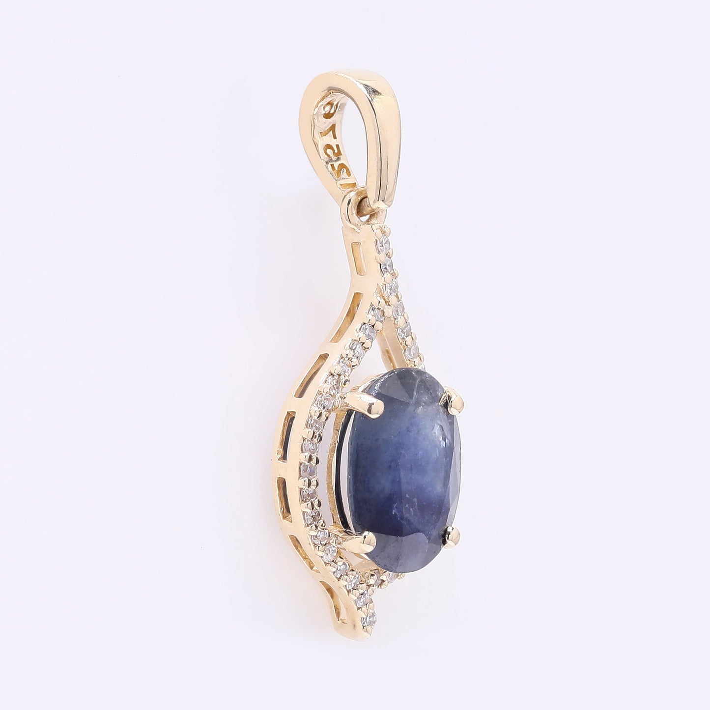 2.23 Ct Oval Mixed Cut Natural Sapphire 14K Gold Pendant