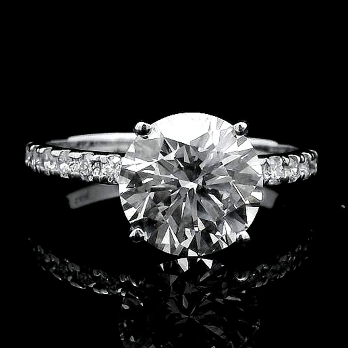 2.26 Carats Lab Grown Diamond 14K Gold Ring