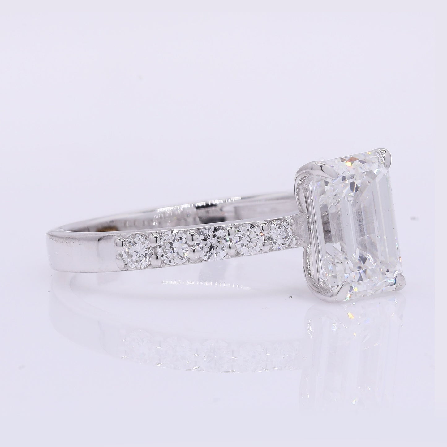 2.31 Carats Lab Grown Diamond 14K Gold Ring