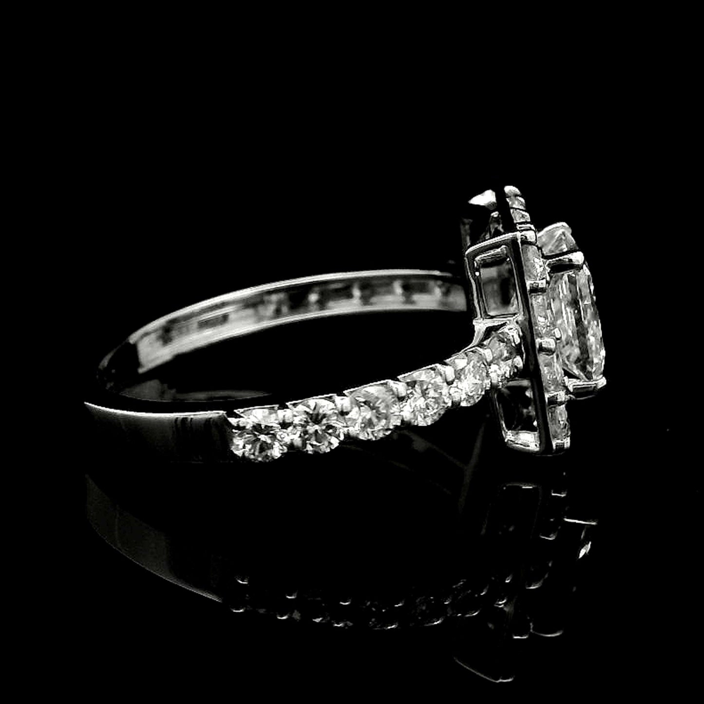 2.04 Carats Lab Grown Diamond 14K Gold Ring
