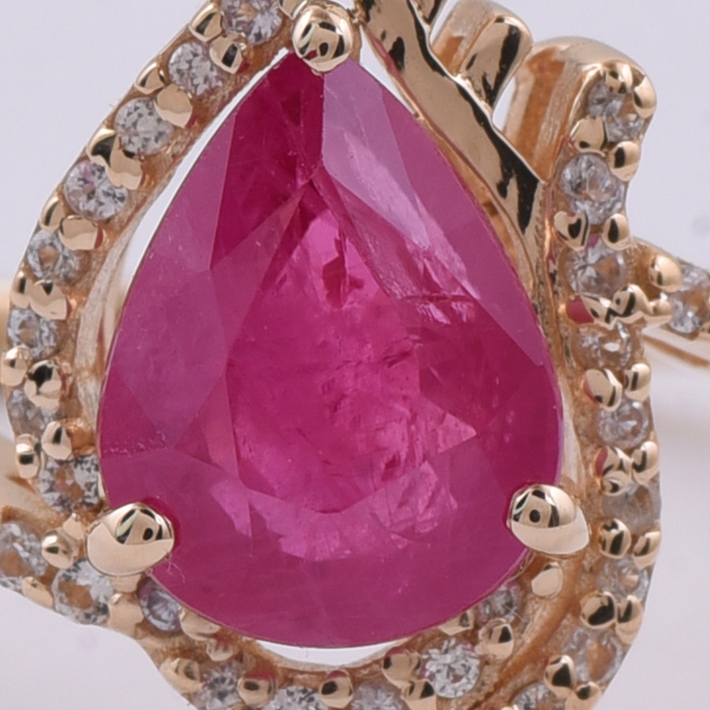 1.69 Ct Pear Natural Ruby 14K Gold Ring