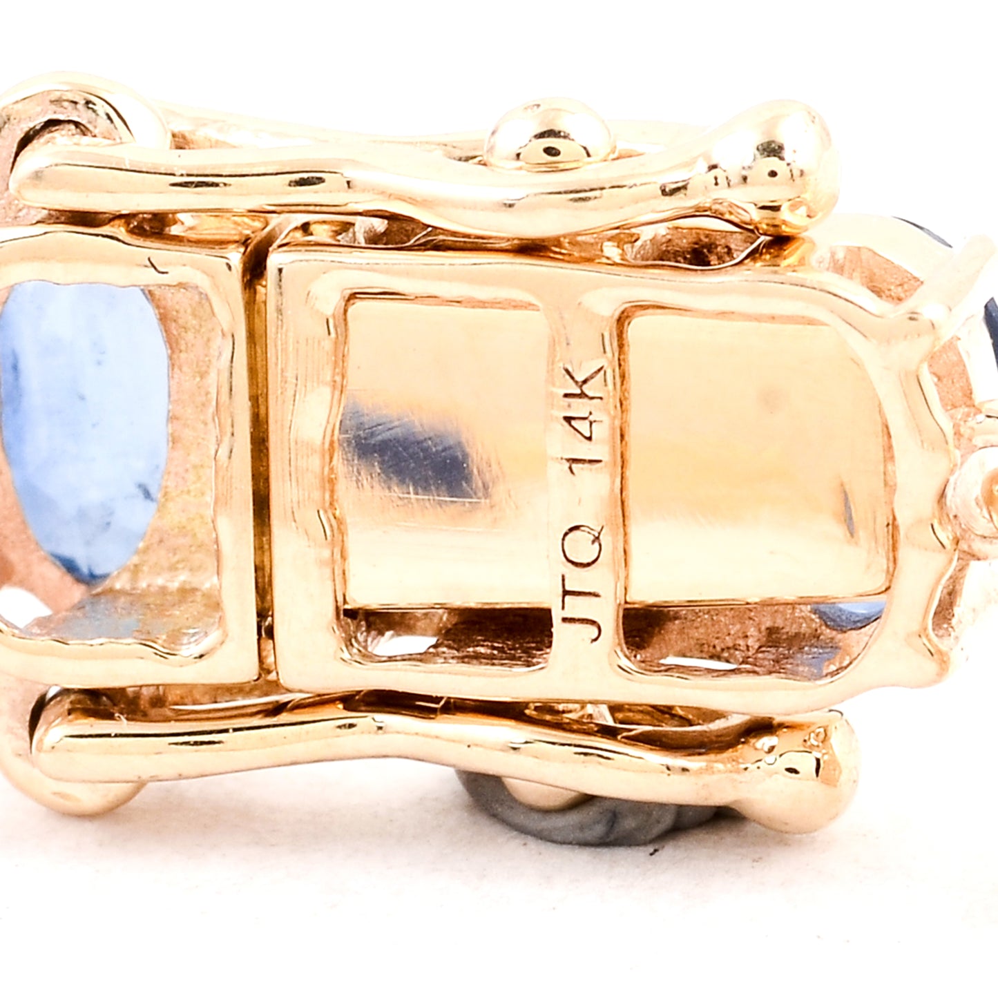 6.49 Ct Oval Sapphire 14K Gold Bracelet