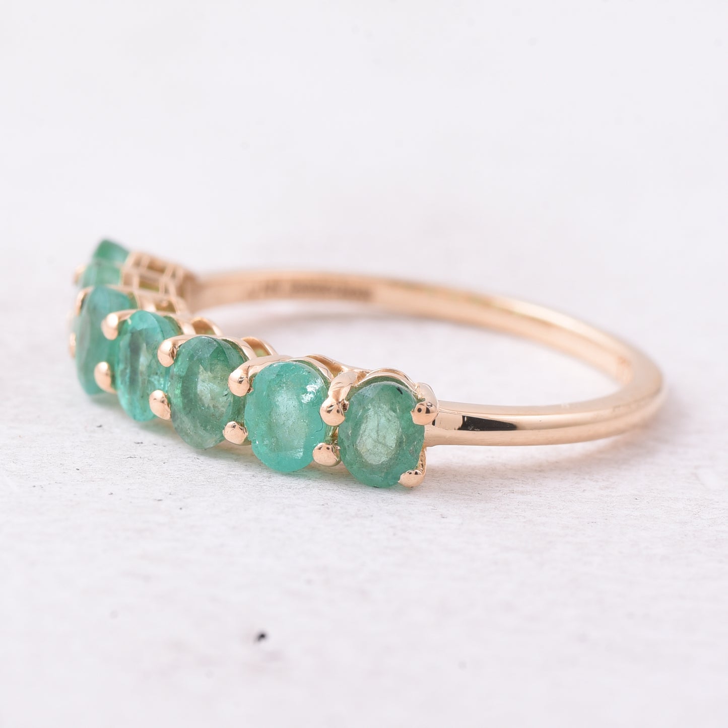 1.54 Ct Oval Mixed Cut Natural Emerald 14K Gold Ring