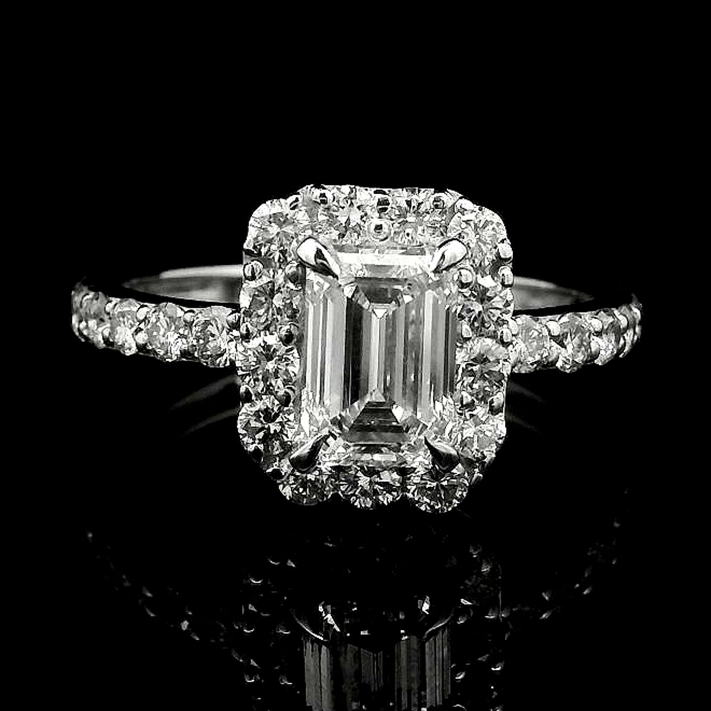2.10 Carats Lab Grown Diamond 14K Gold Ring