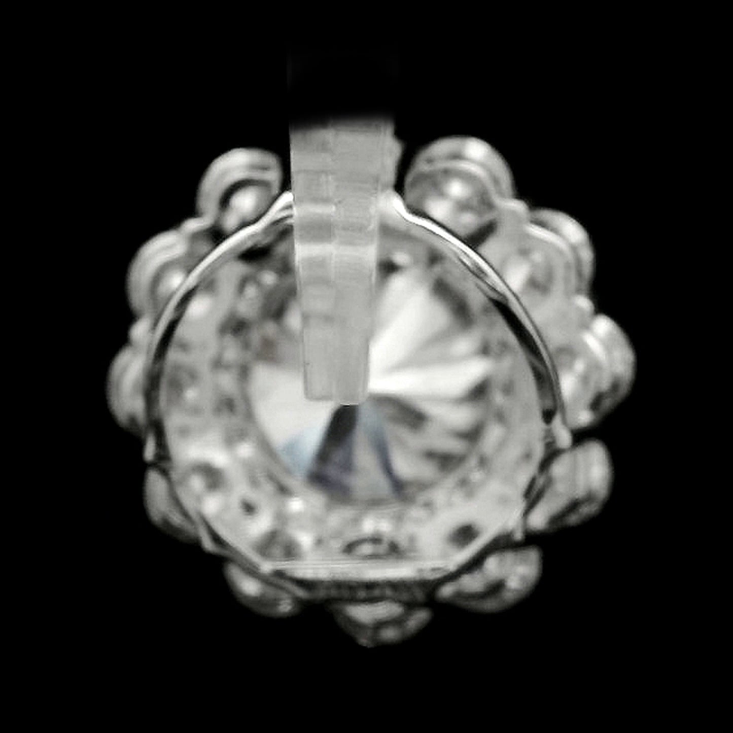 2.31 Carats Lab Grown Diamond 14K Gold Pendant