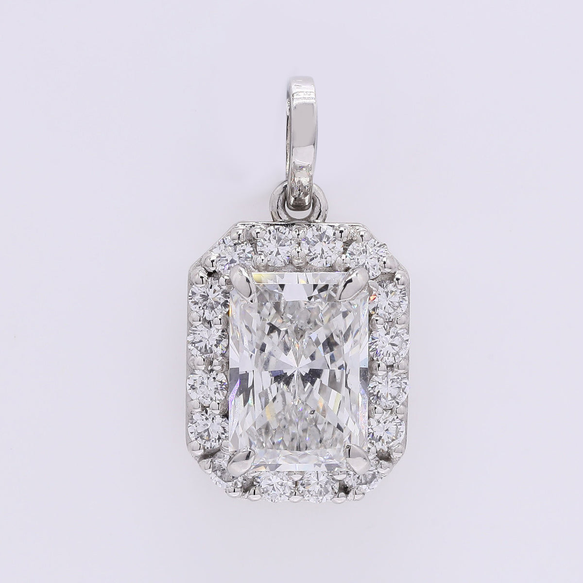 2.32 Carats Lab Grown Diamond 950 Platinum Pendant