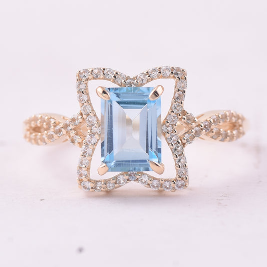 1.67 Ct Octagon Blue Topaz 9K Gold Ring
