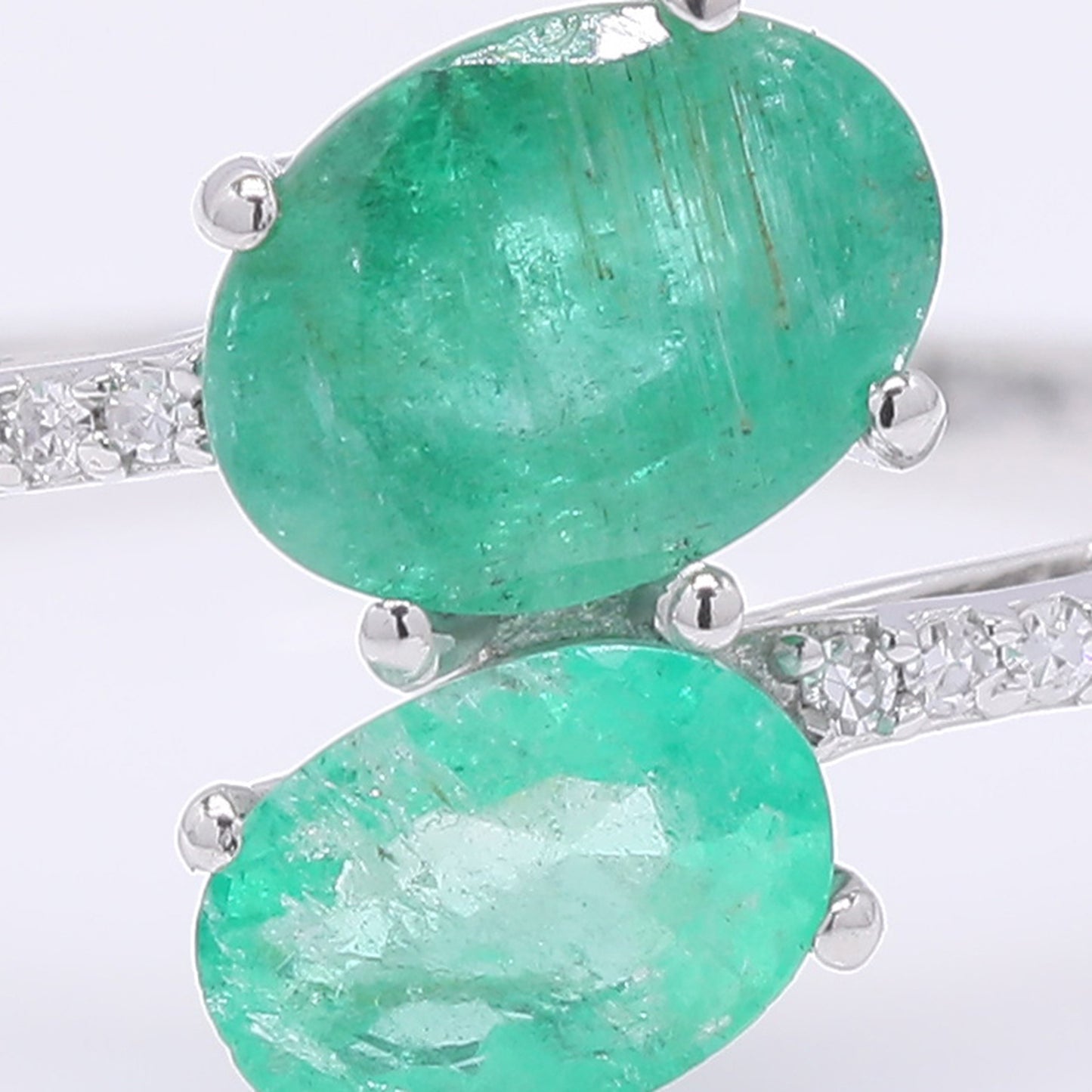 1.67 Ct Oval Mixed Cut Natural Emerald 950 Platinum Ring