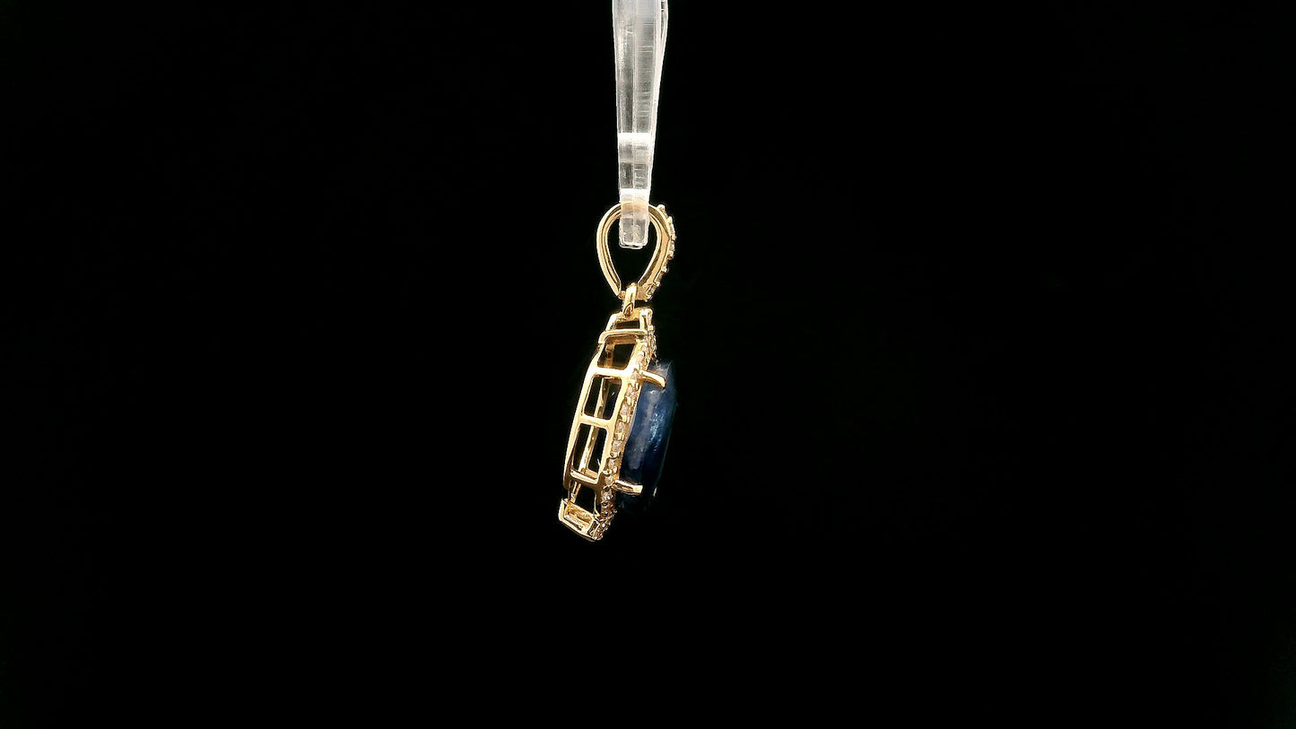 3.42 Ct Oval Natural Sapphire 14K Gold Pendant