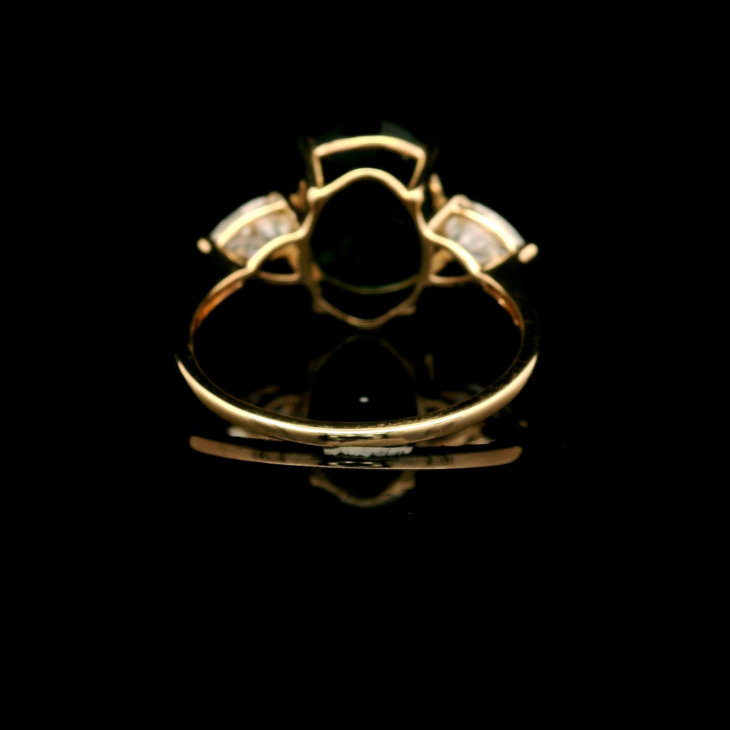 3.85 Ct Oval Mixed Cut Lab Grown Emerald 14K Gold Ring