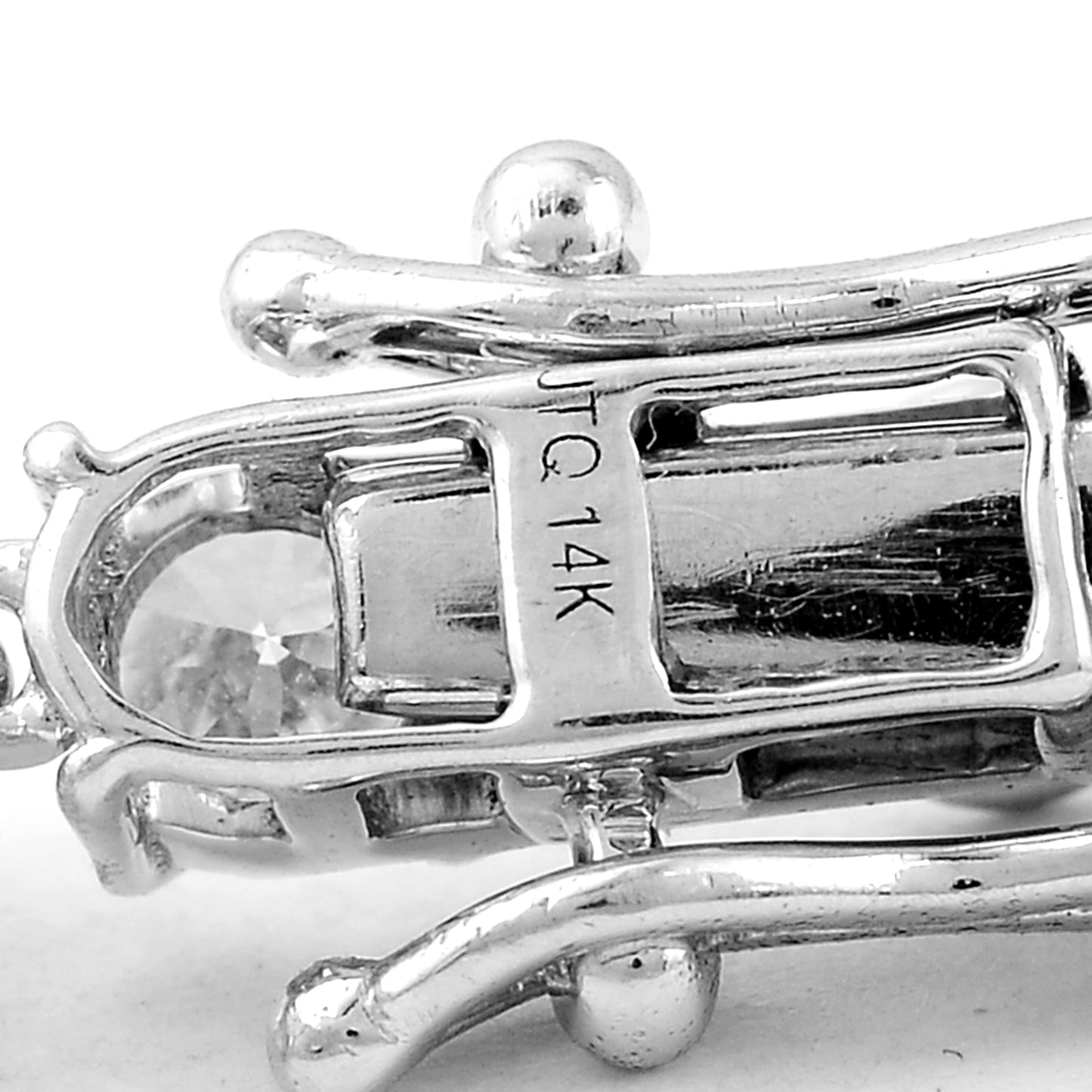 6.86 Carats Lab Grown Diamond 14K Gold Bracelet