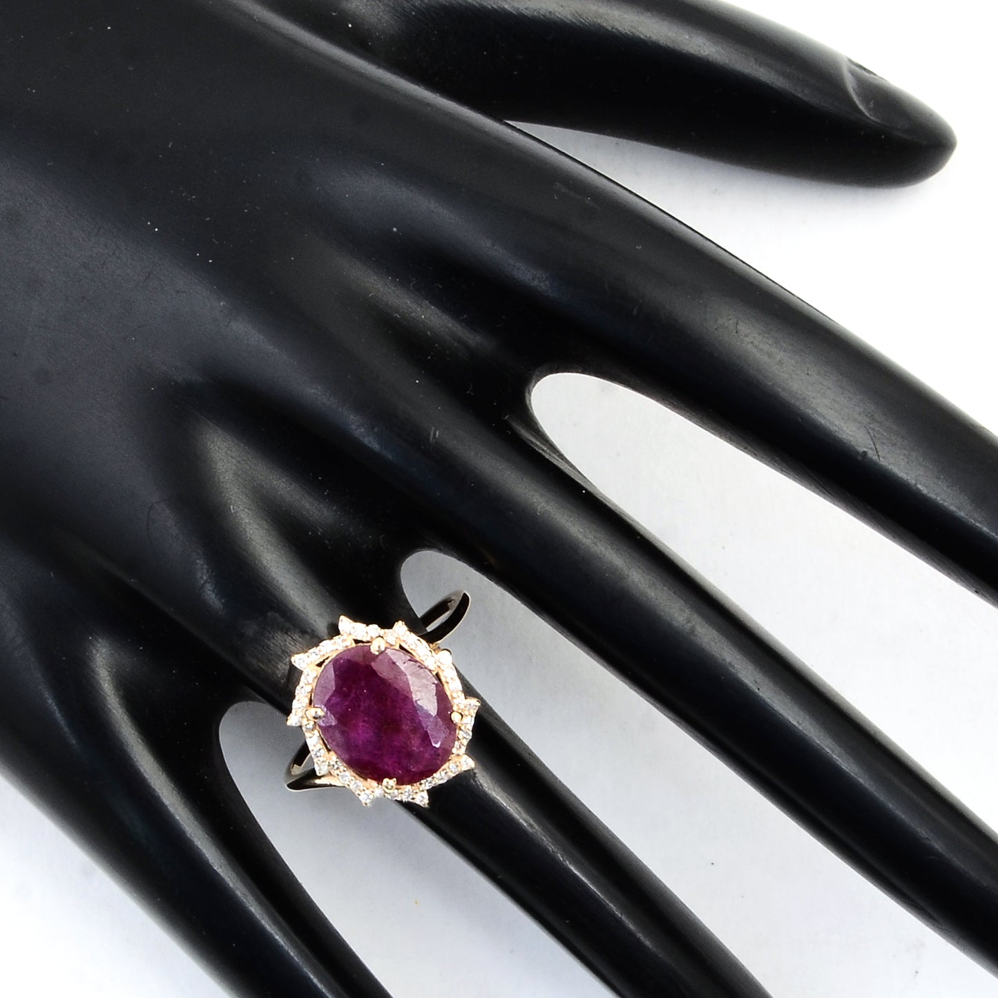 2.56 Ct Oval Mixed Cut Natural Corundum Ruby 14K Gold Ring