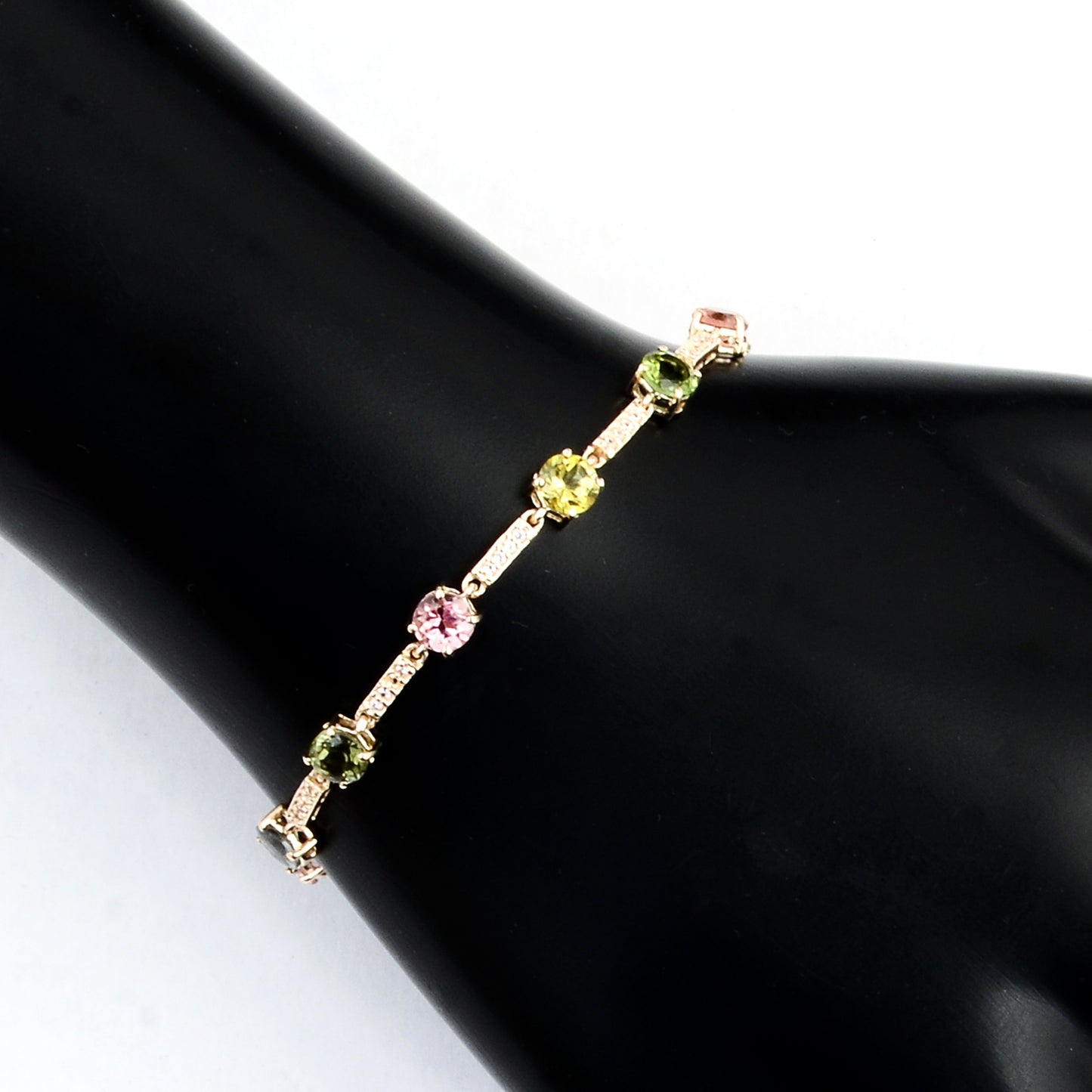 4.21 Ct Round Tourmaline 14K Gold Bracelet