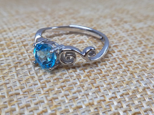 Blue Topaz 925 Sterling Silver Ring
