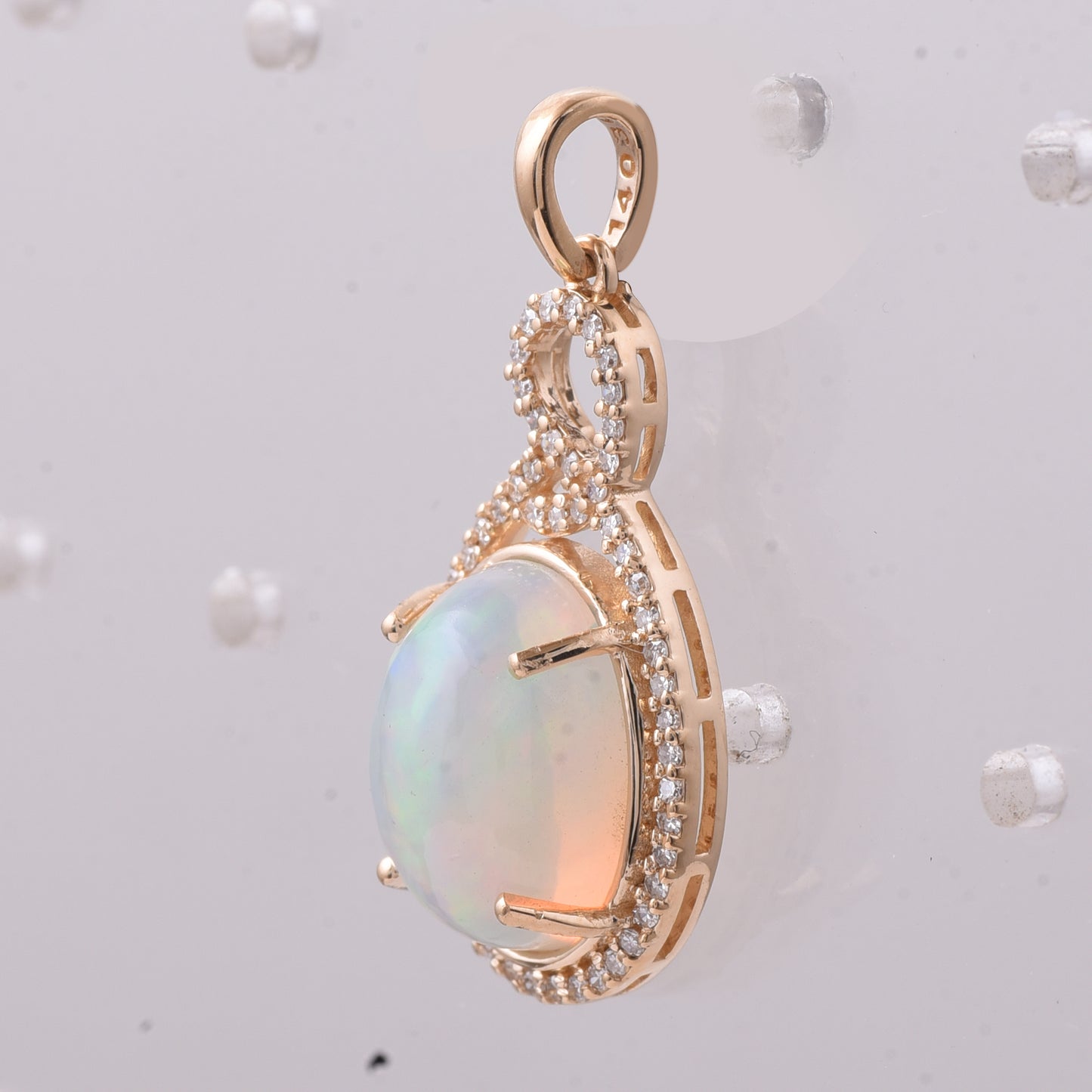 3.26 Ct Oval Cabochon Cut Natural Opal 14K Gold Pendant