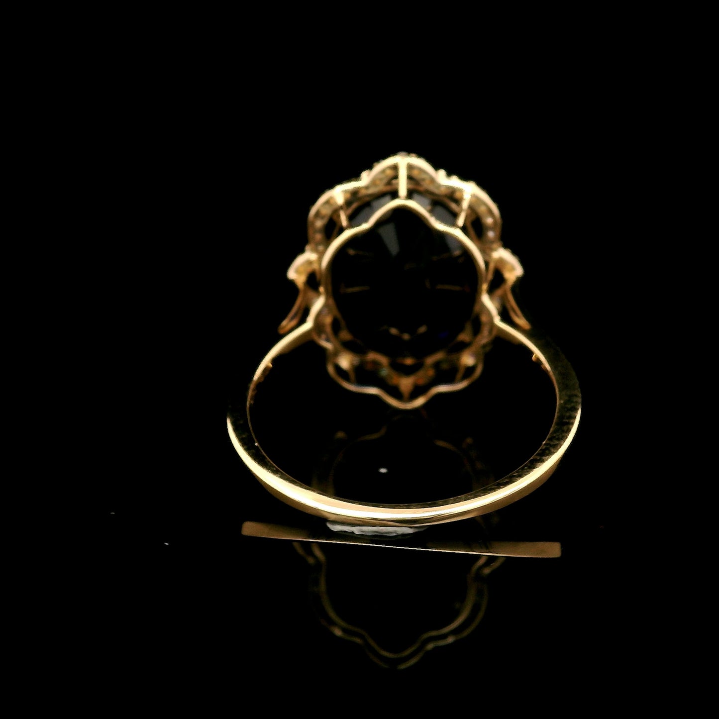 7.63 Ct Oval Mixed Cut Lab Grown Sapphire 14K Gold Ring