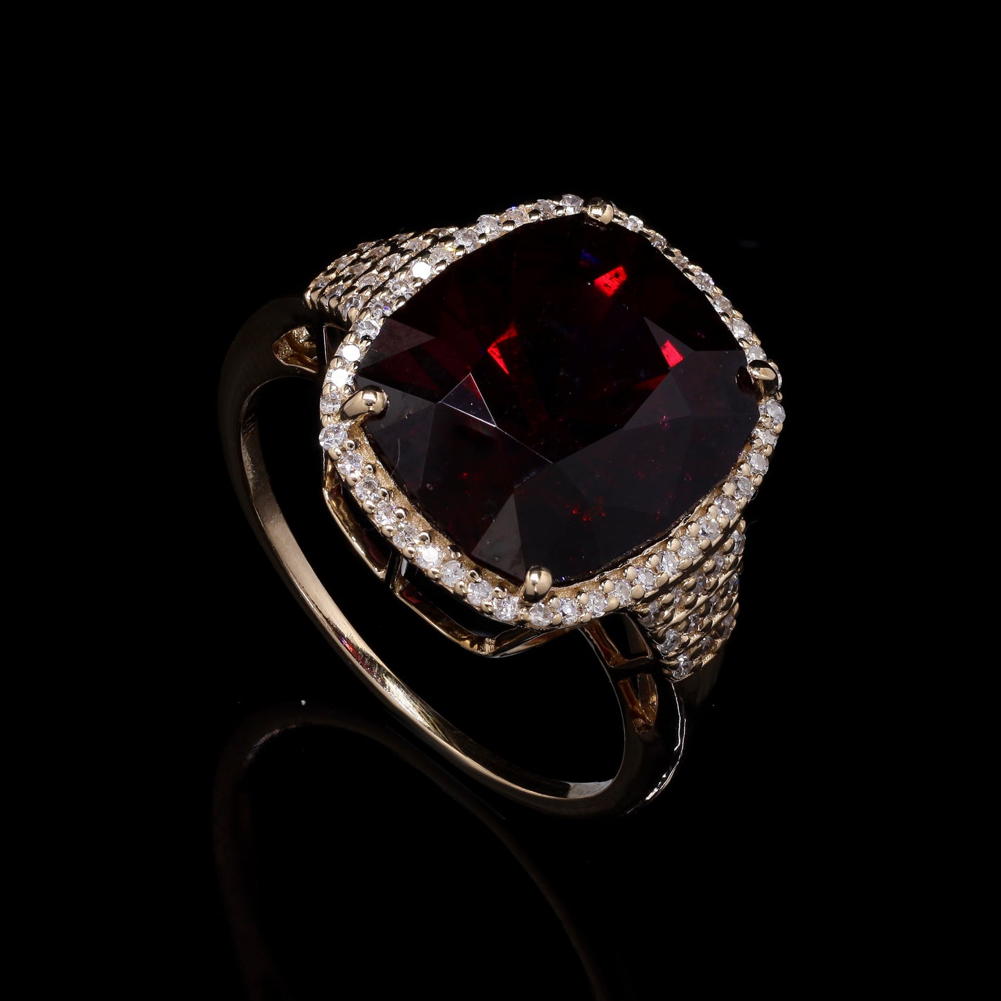 8.37 Ct Cushion Mixed Cut Natural Rhodolite 14K Gold Ring