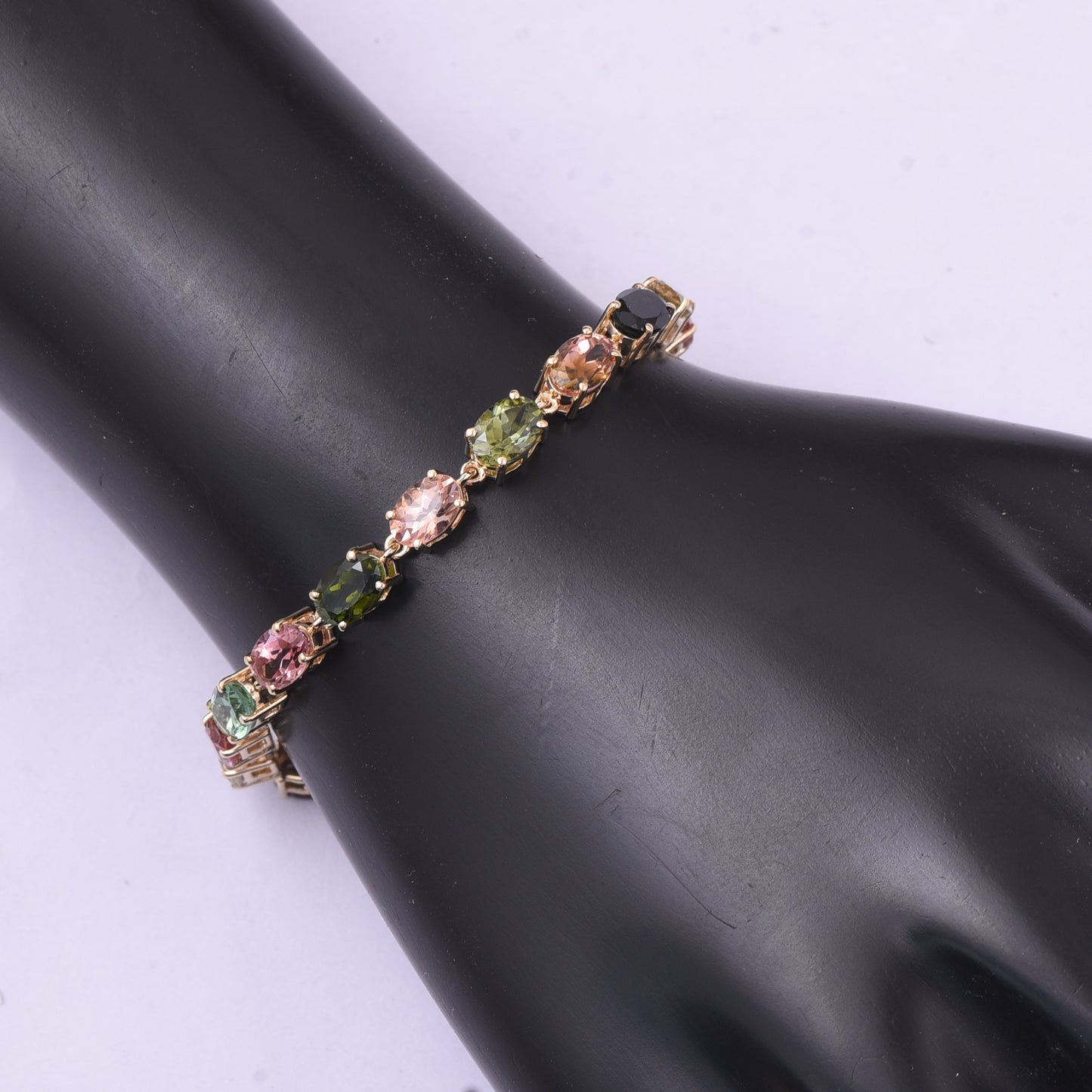 12.03 Ct Oval Natural Multi-Coloured Tourmaline 14K Gold Bracelet