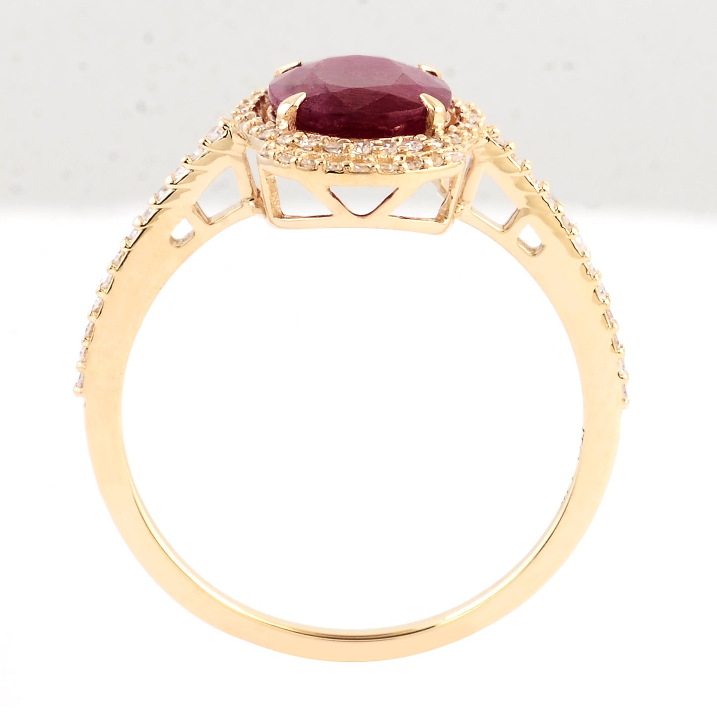 2.54 Ct Oval Mixed Cut Natural Corundum Ruby 14K Gold Ring
