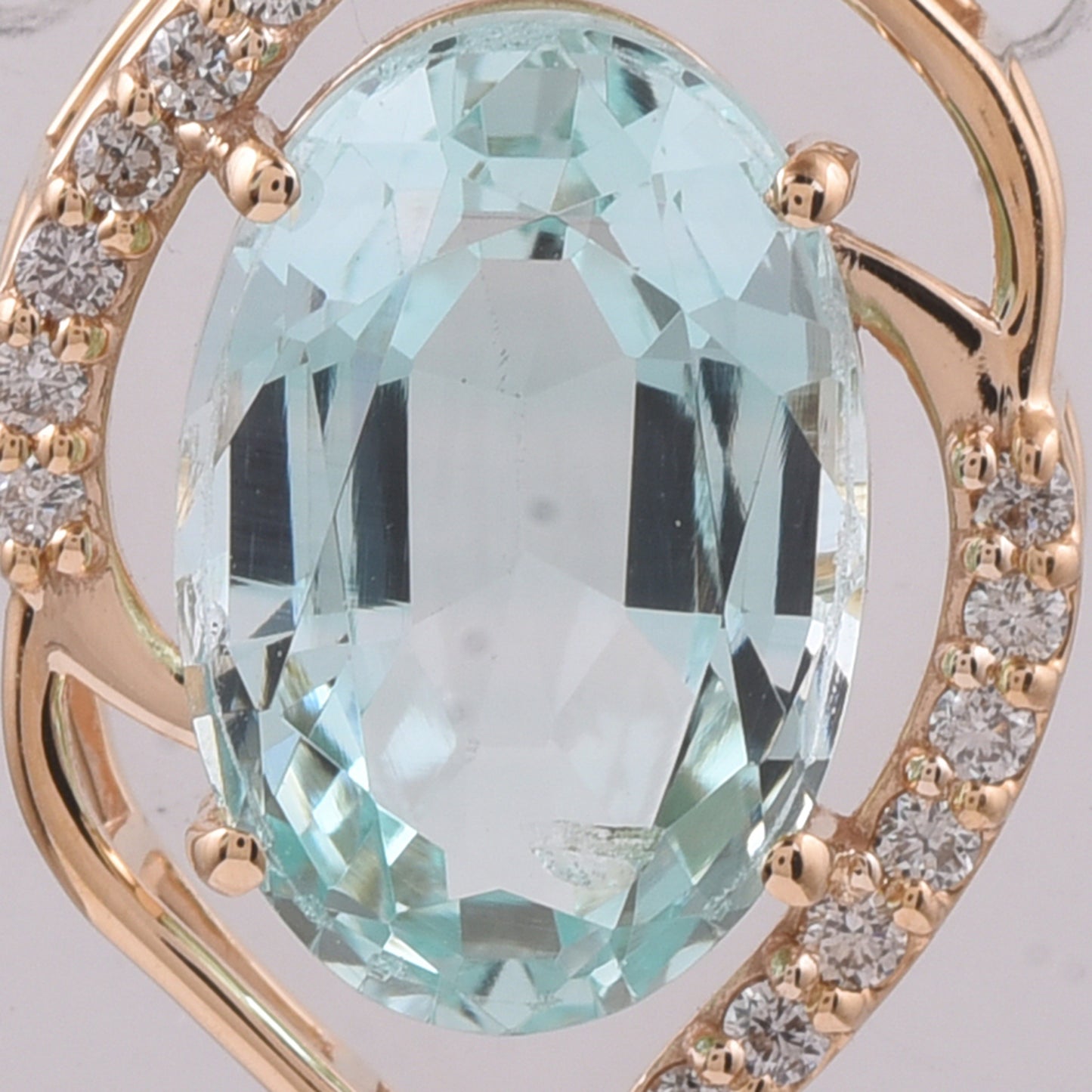 3.64 Ct Oval Natural Emerald 14K Gold Pendant