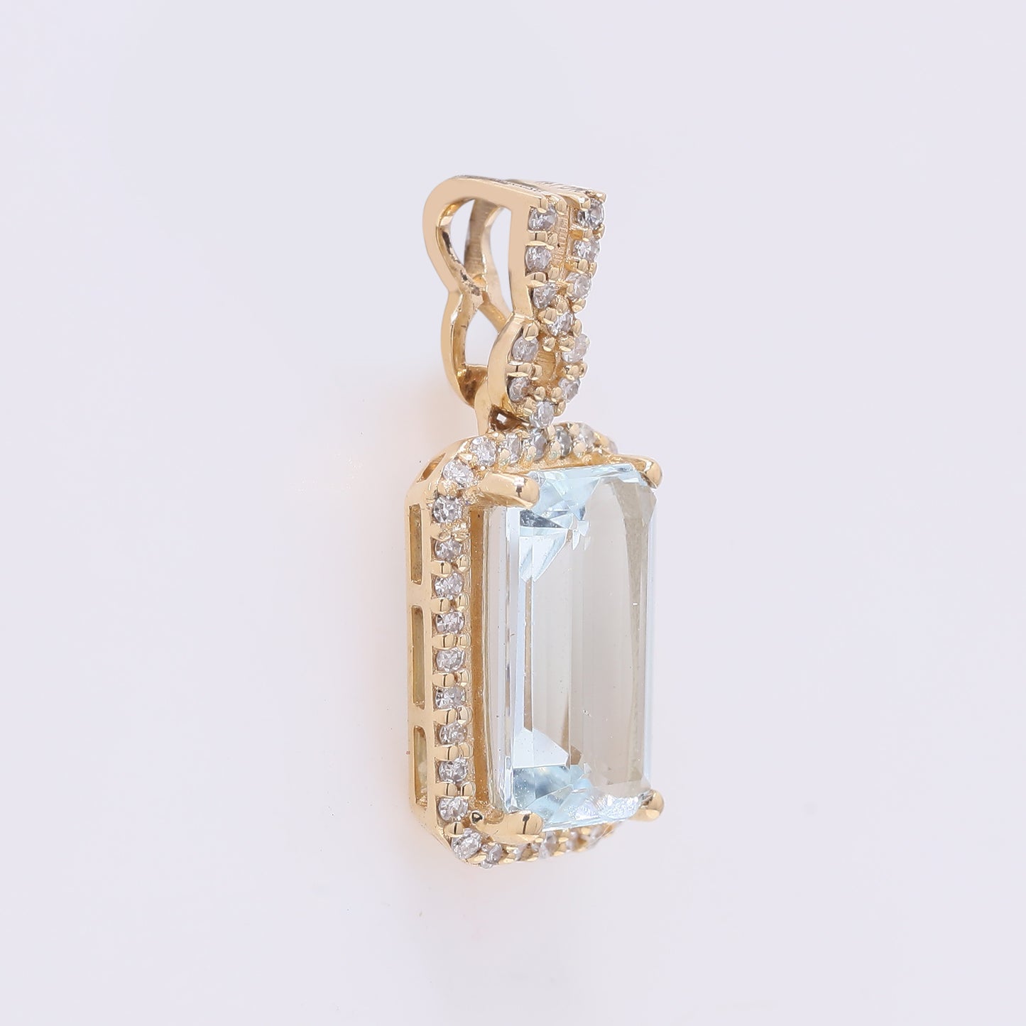 1.70 Ct Octagon Step Cut Natural Aquamarine 14K Gold Pendant