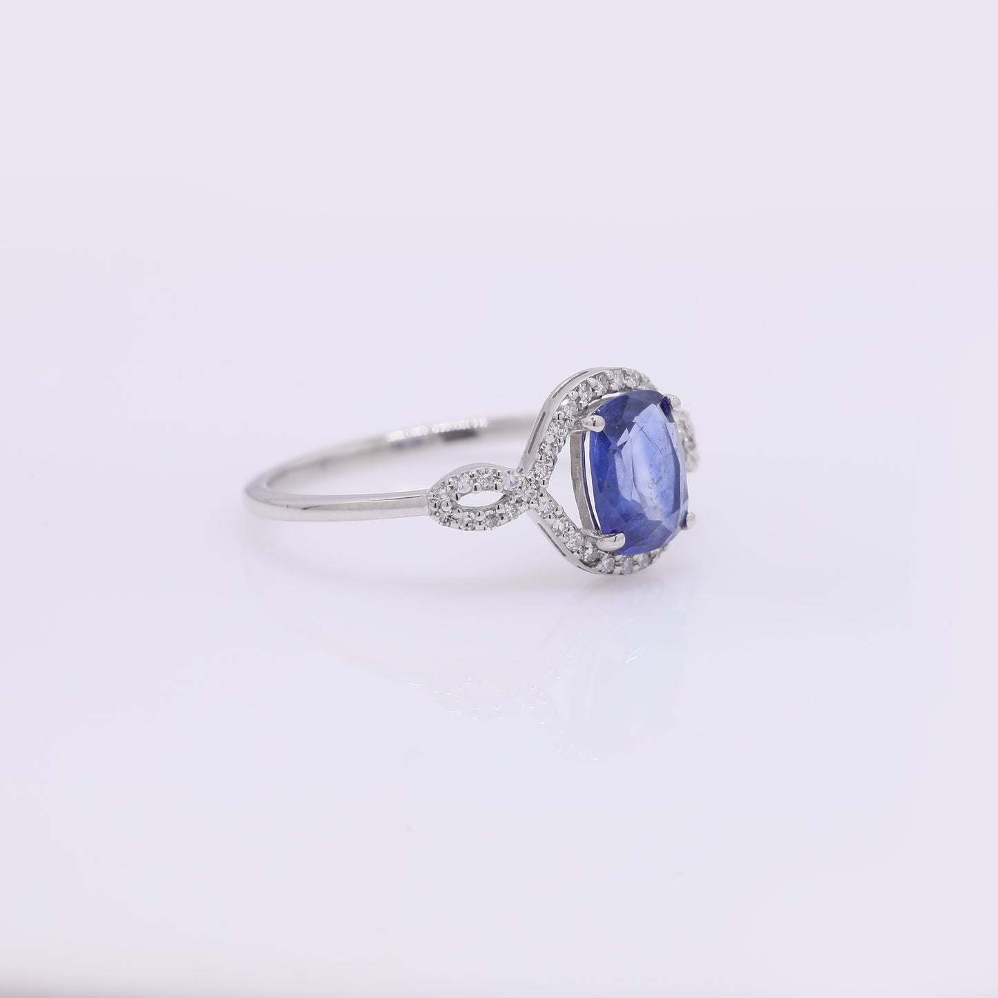1.21 Ct Cushion Mixed Cut Natural Sapphire 950 Platinum Ring