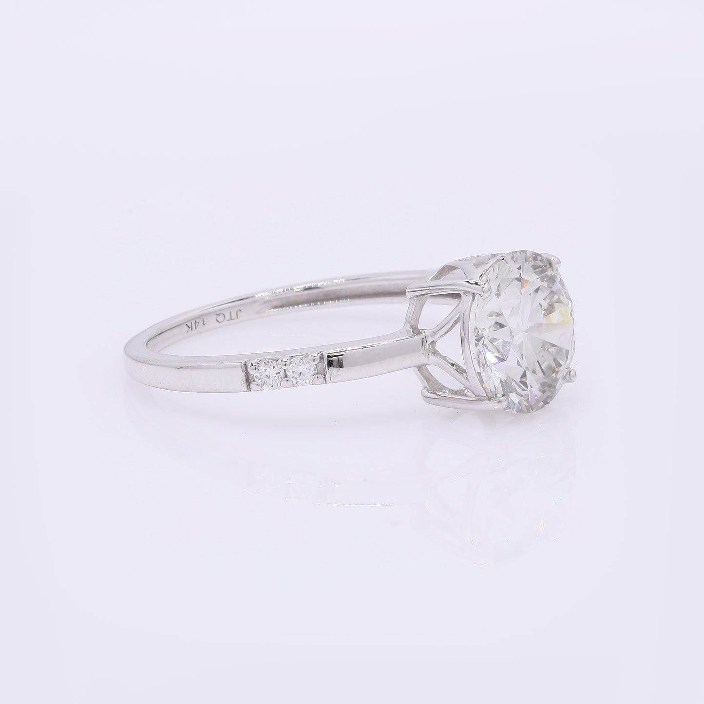 2.09 Carats Lab Grown Diamond 14K Gold Ring