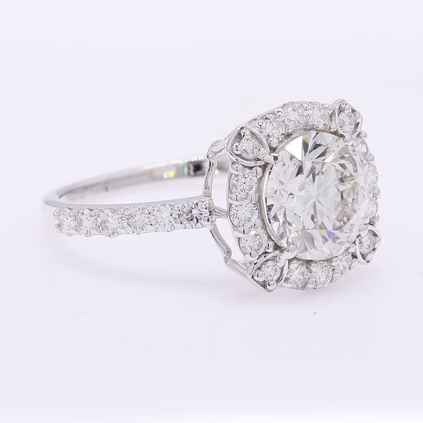 2.76 Carats Lab Grown Diamond 14K Gold Ring