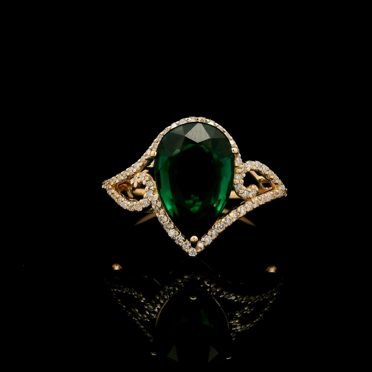 3.67 Ct Pear Mixed Cut Lab Grown Emerald 14K Gold Ring