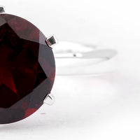 4.26 Ct Round Garnet 925 Sterling Silver Ring