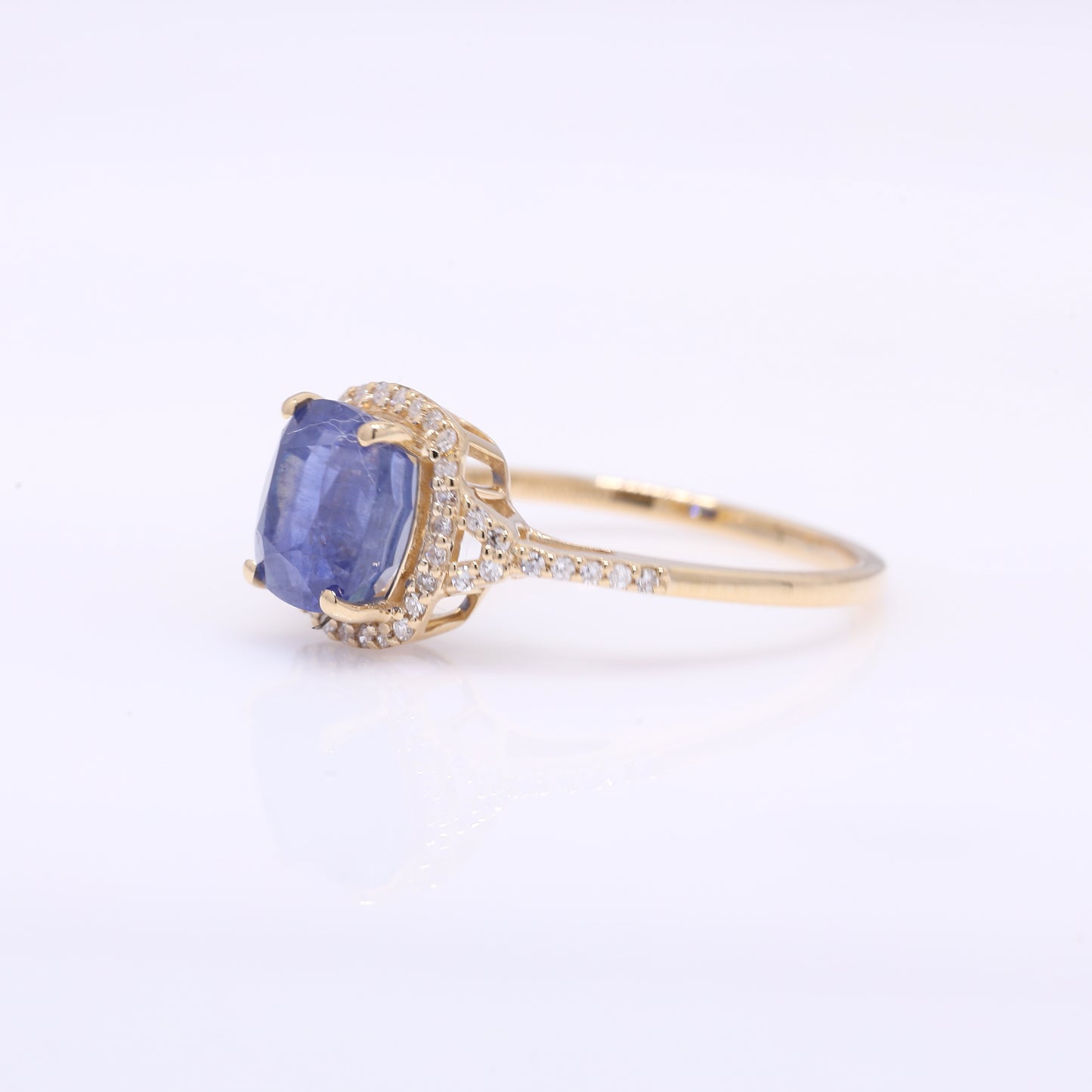 2.88 Ct Cushion Mixed Cut Natural Sapphire 14K Gold Ring