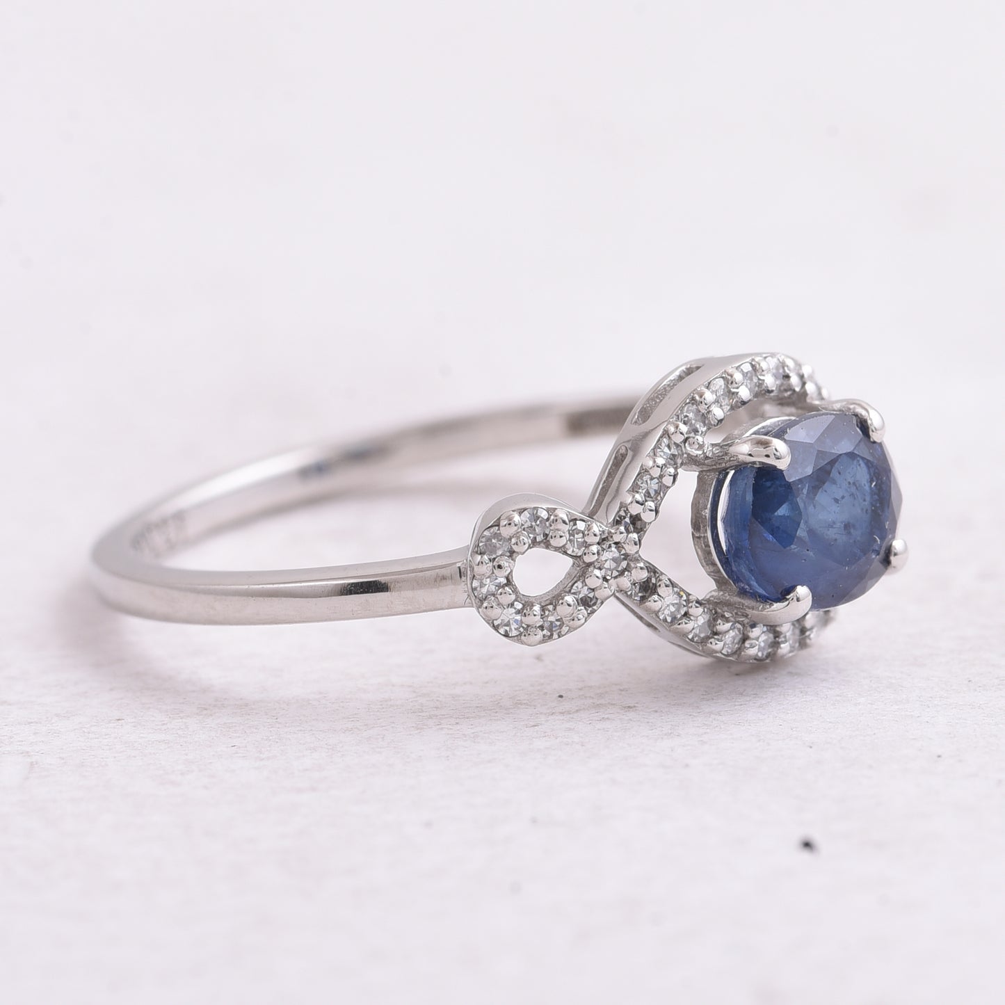 1.14 Ct Oval Mixed Cut Natural Sapphire 950 Platinum Ring
