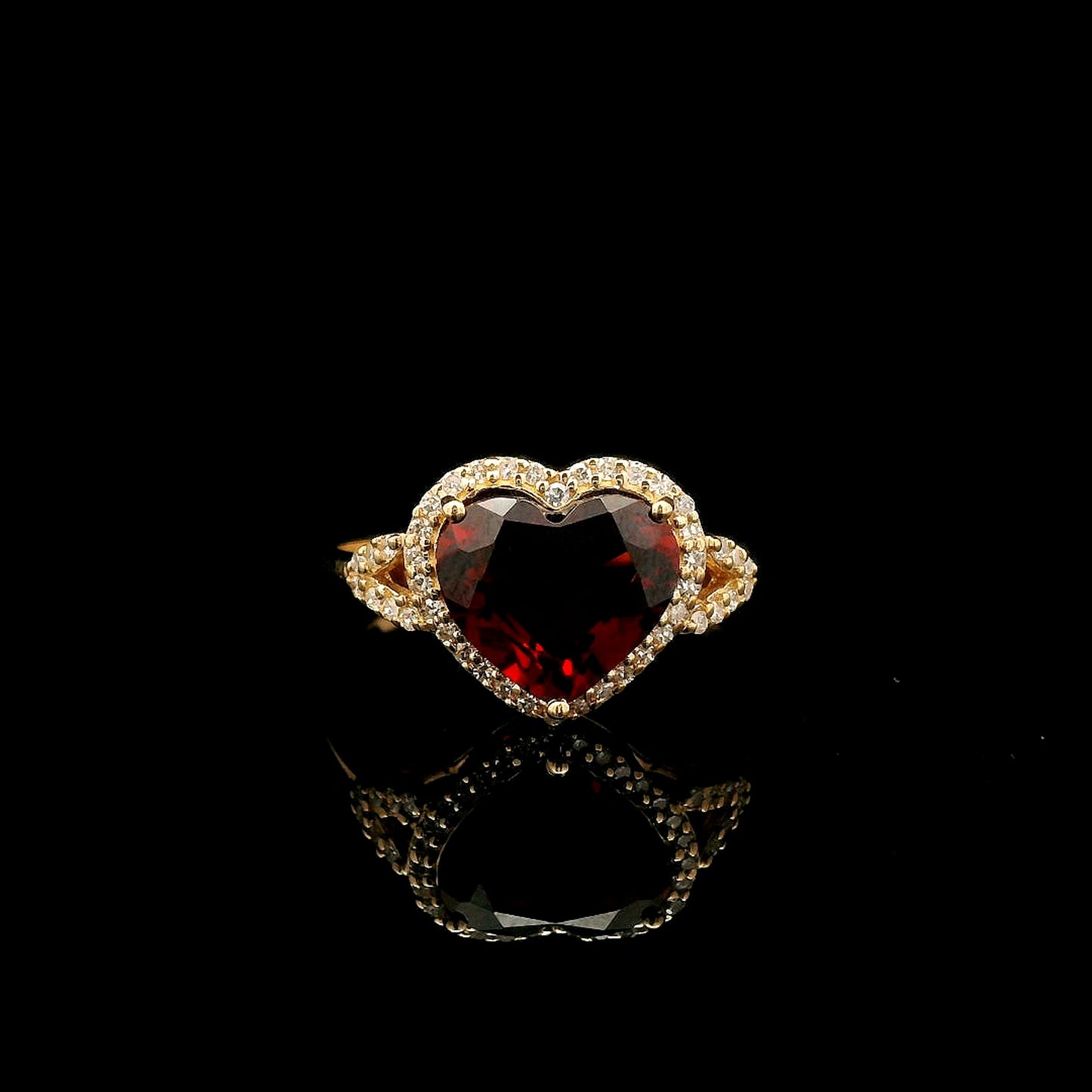 2.45 Ct Heart Mixed Cut Natural Garnet 14K Gold Ring