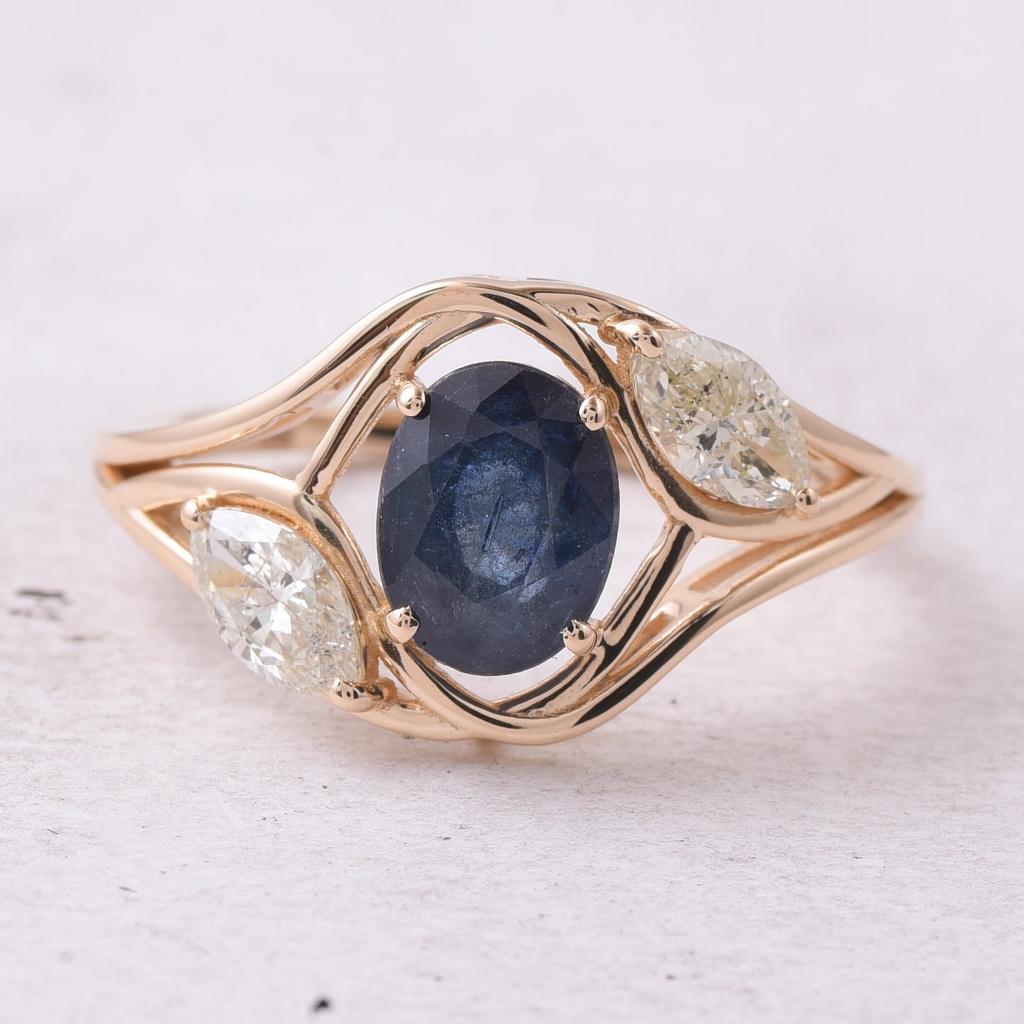 2.43 Ct Oval Mixed Cut Natural Sapphire 14K Gold Ring