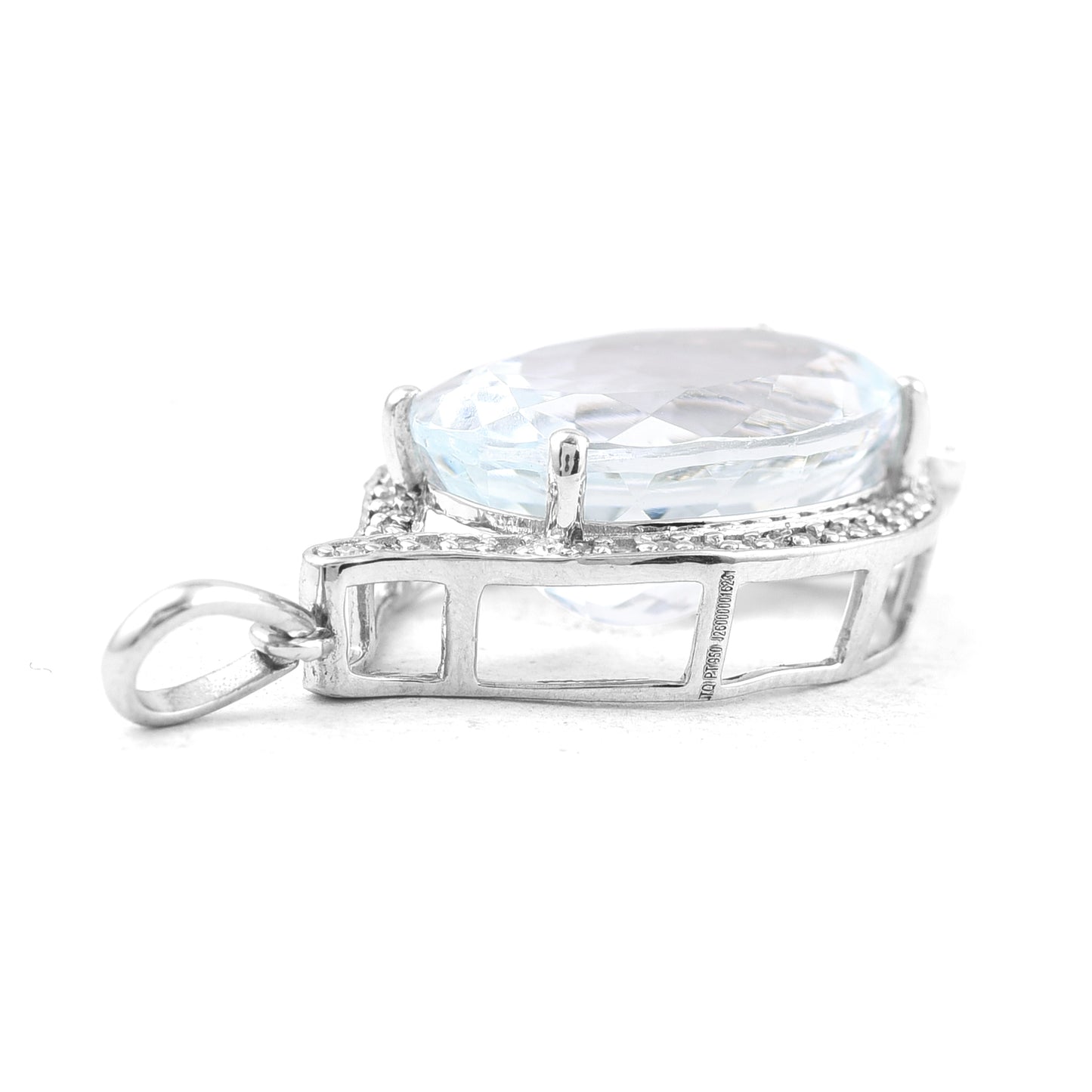 5.60 Ct Oval Mixed Cut Natural Aquamarine 950 Platinum Pendant