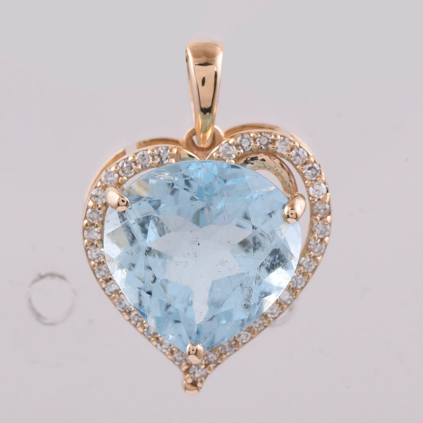 3.51 Ct Pear Natural Aquamarine 14K Gold Pendant