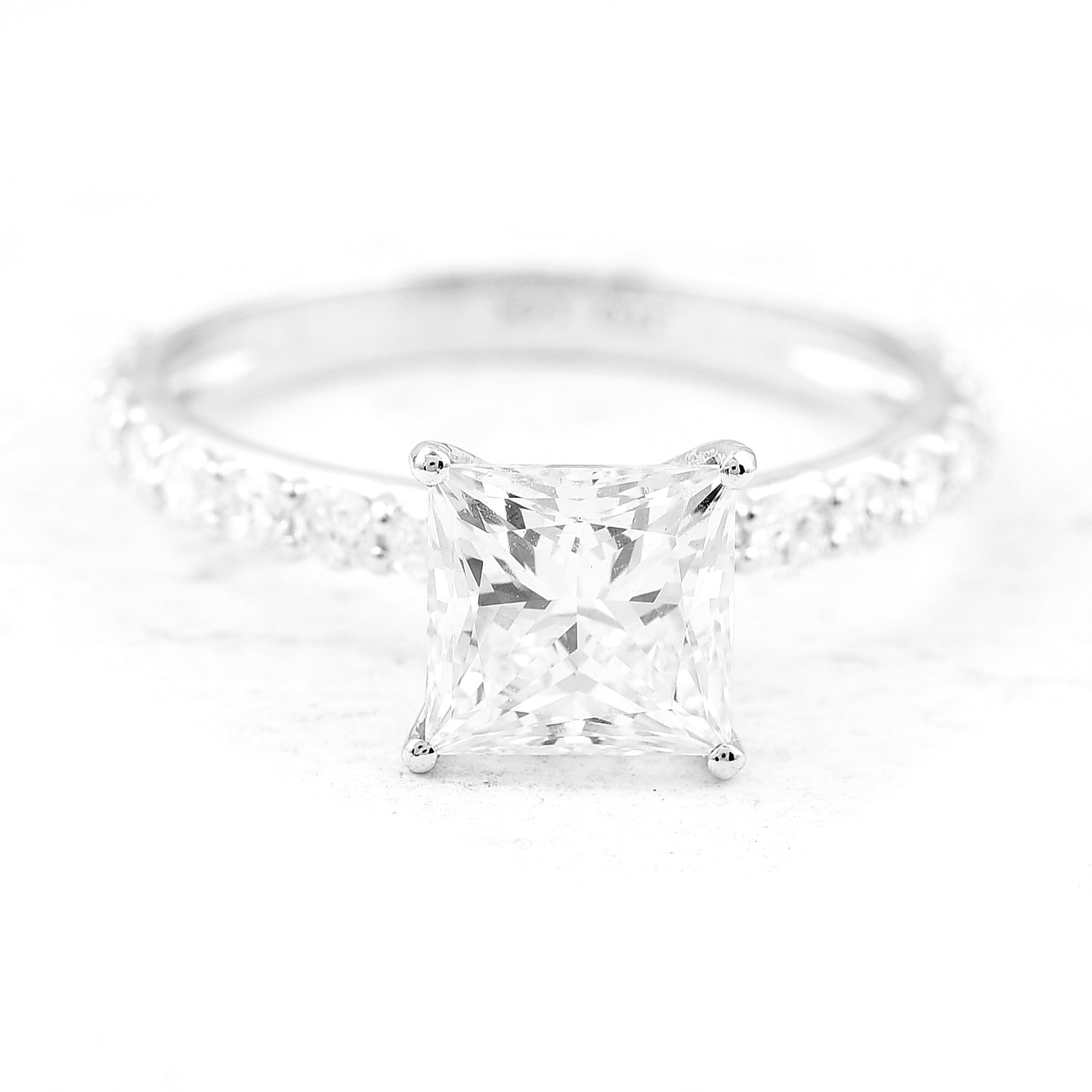 2.38 Carats Lab Grown Diamond 14K Gold Ring