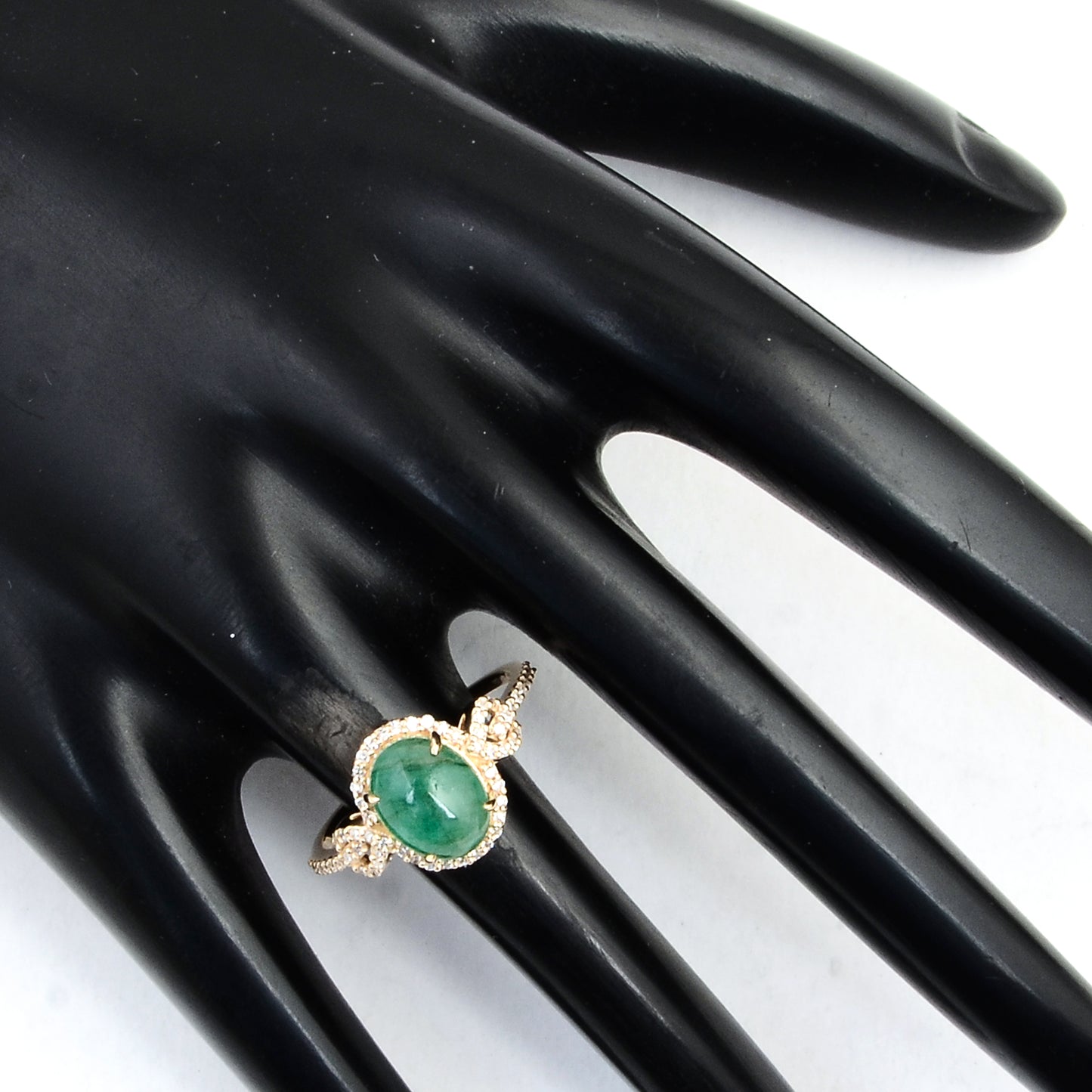 2.50 Ct Oval Cabochon Natural Beryl Emerald 14K Gold Ring
