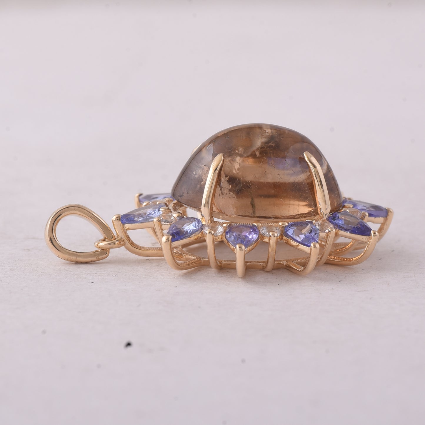11.37 Ct Oval Tourmaline 9K Gold Pendant