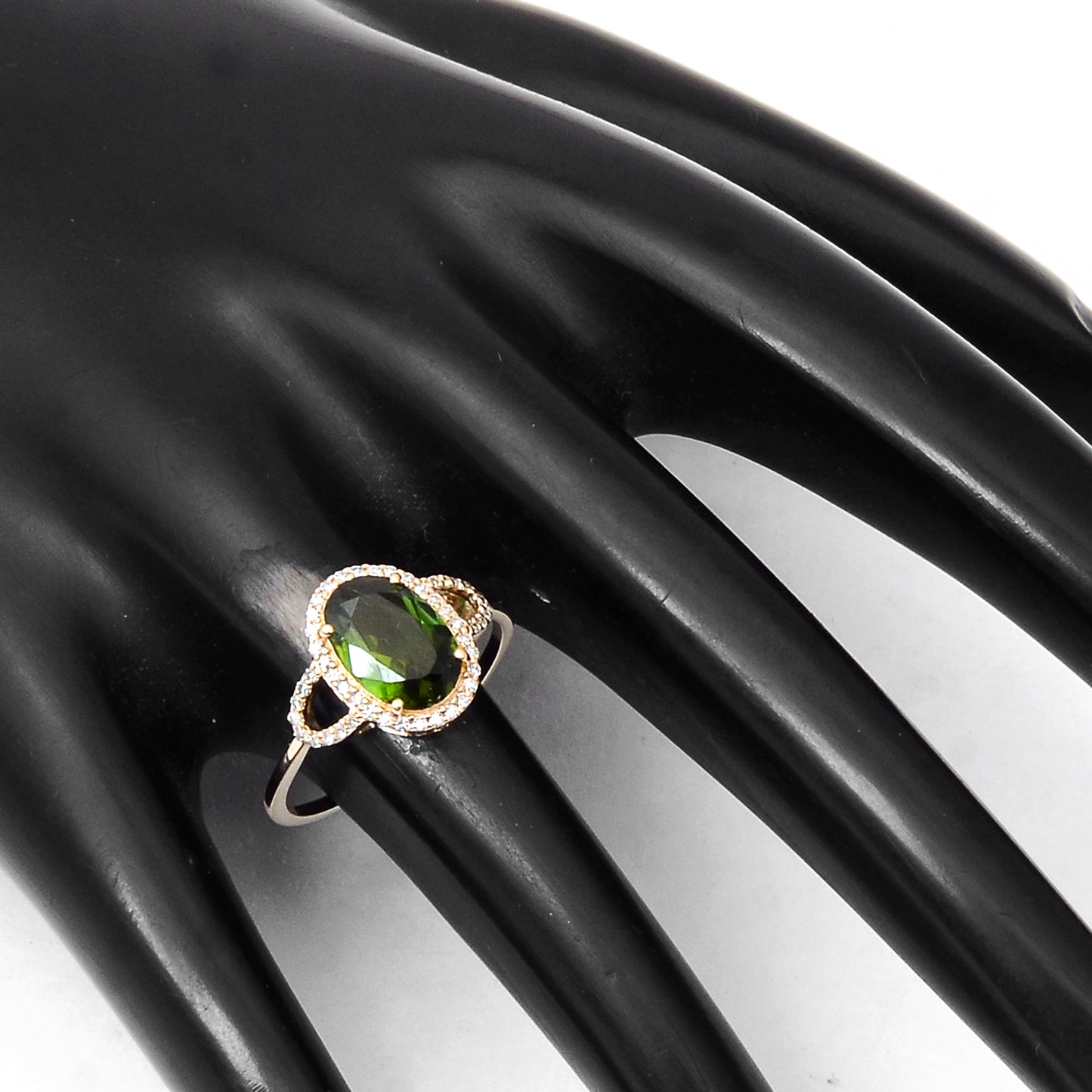 1.55 Ct Oval Mixed Cut Natural Tourmaline 14K Gold Ring