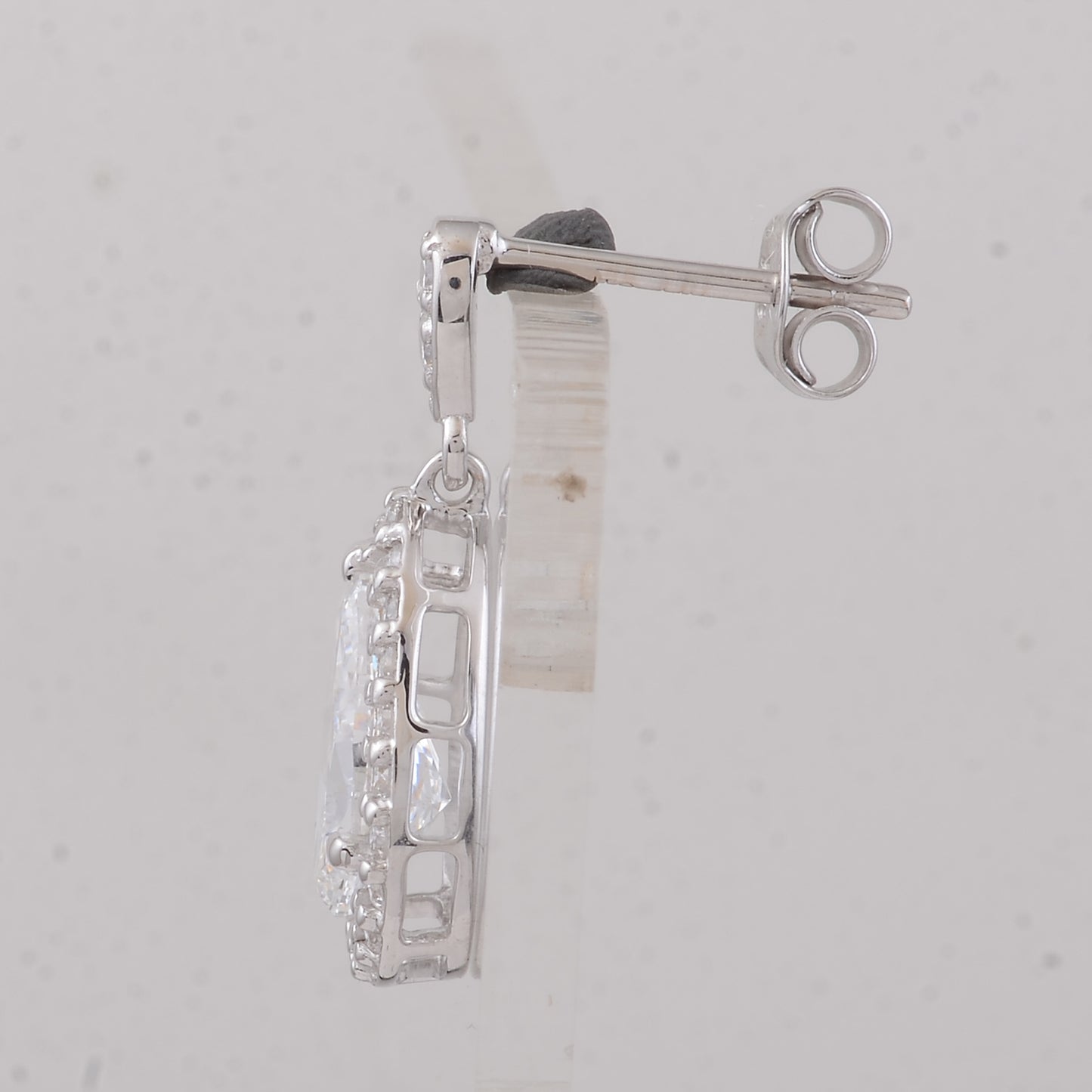 2.58 Carats Lab Grown Diamond 14K Gold Earrings