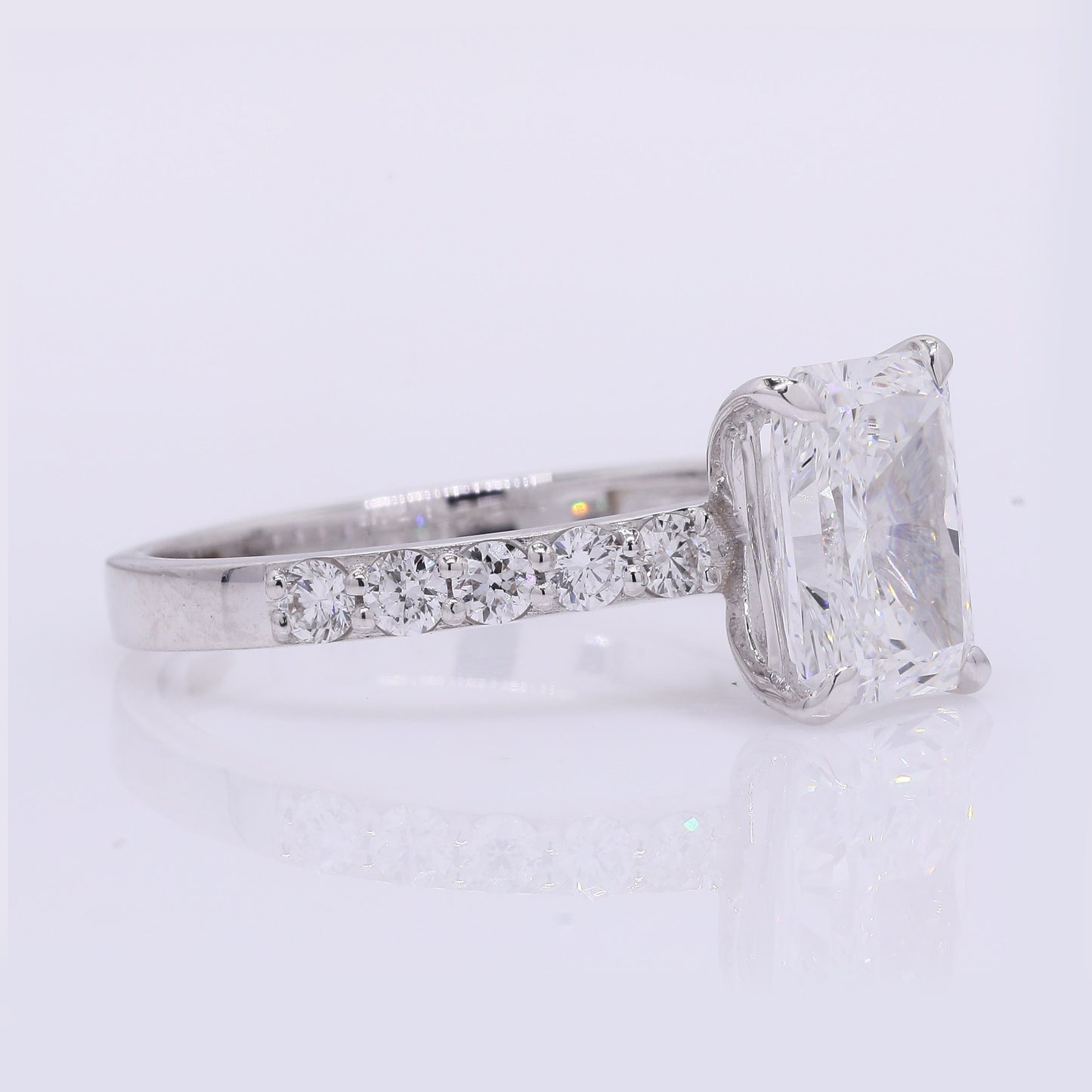 2.31 Carats Lab Grown Diamond 14K Gold Ring