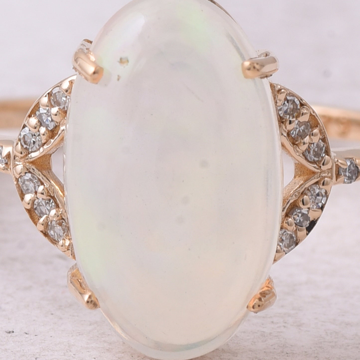 2.52 Ct Oval Cabochon Cut Natural Opal 14K Gold Ring