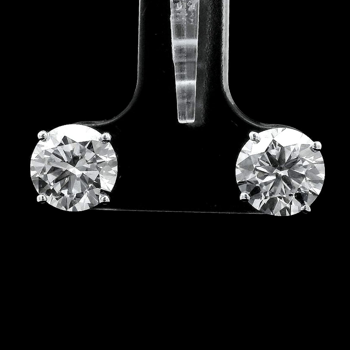 3.08 Carats Lab Grown Diamond 14K Gold Earrings